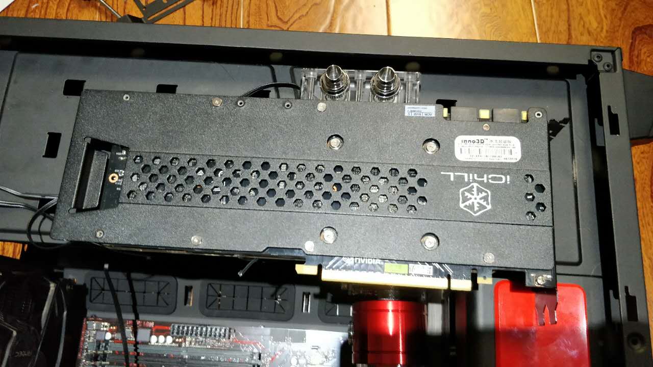 电脑硬件映众gtx1080冰龙超级版8g3400元