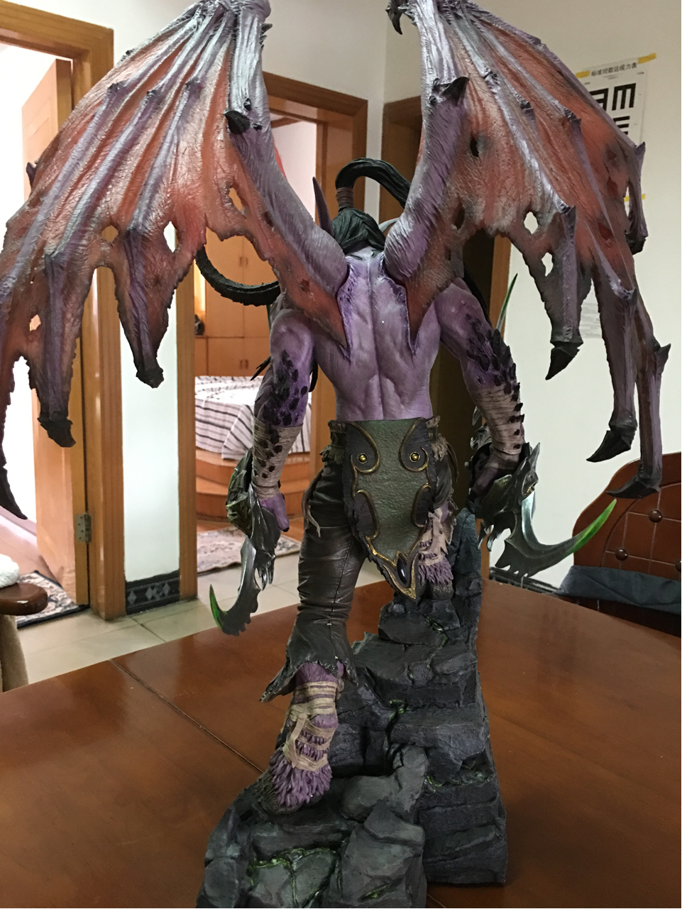 暴雪嘉年华伊利丹雕像发个作业