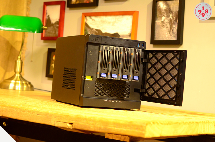 电脑硬件已出来个另类点的j4205迎广ms04金士顿8g1tb4盘位nas已出