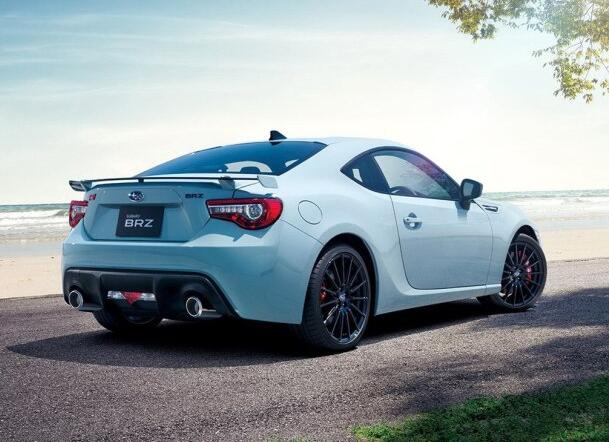 运动气息浓重斯巴鲁brzstisport官图