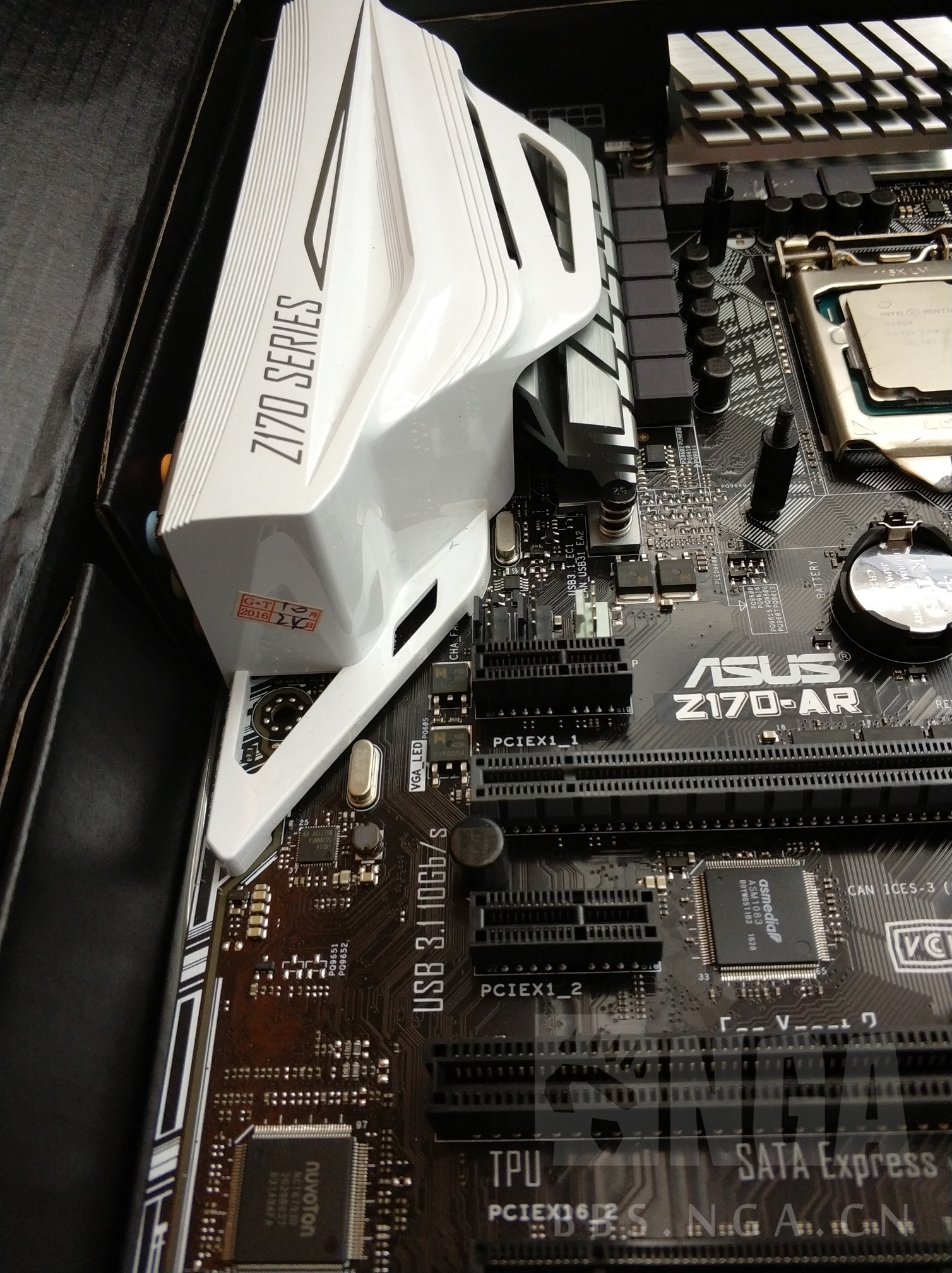 电脑硬件出1700x华硕b350f