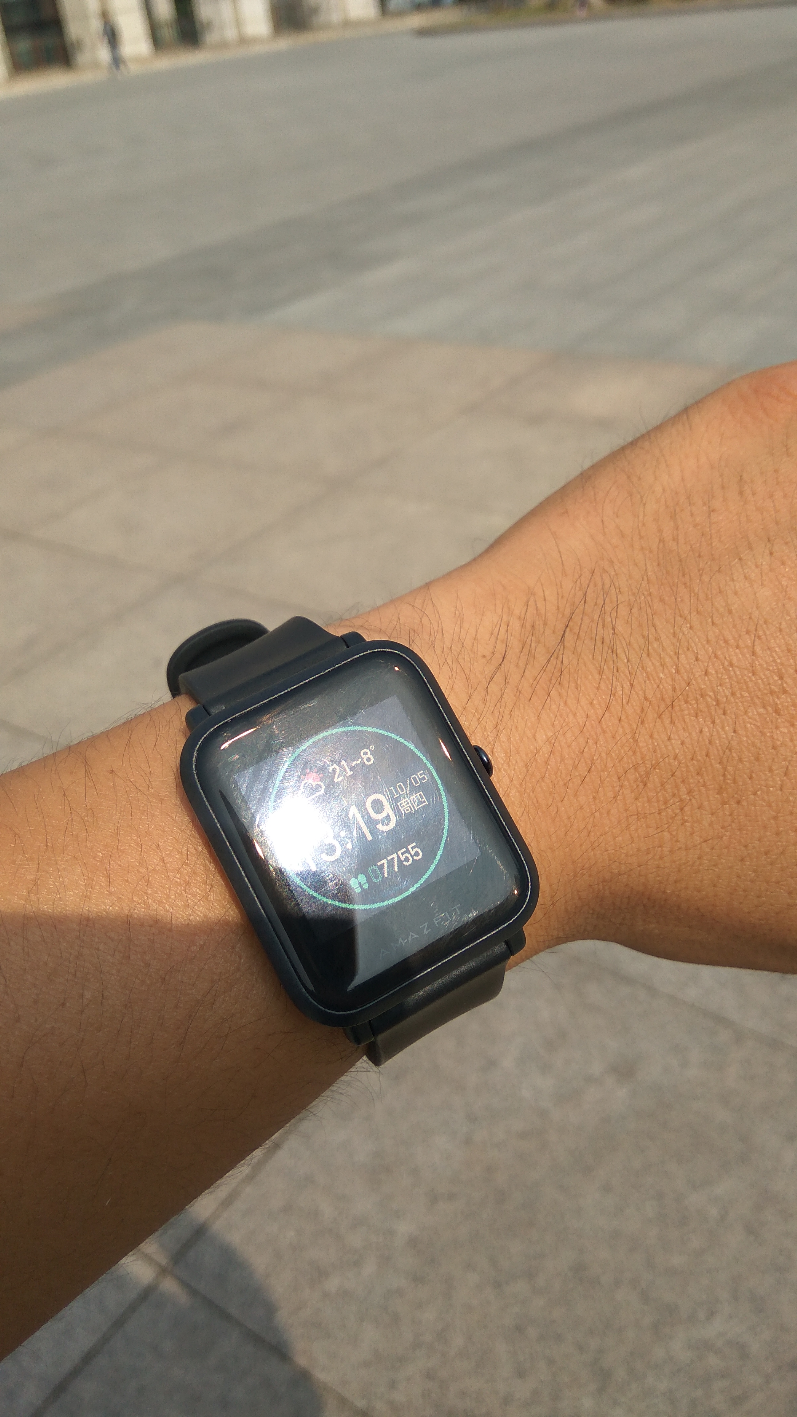 米动手表 青春版 有人用过吗?想入不知道划不划算