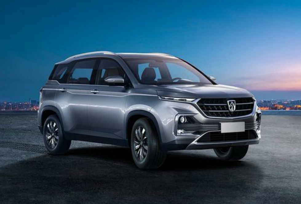 宝骏530官图正式发布 广州车展亮相