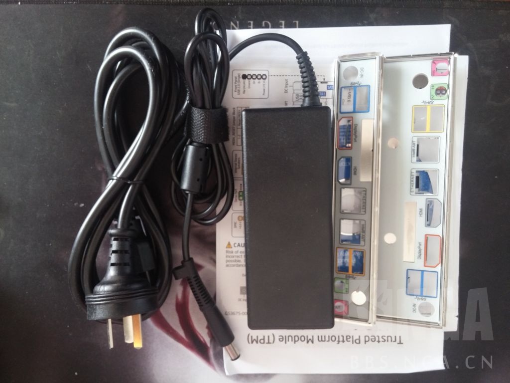 电脑硬件江苏出i33245dq77kbd32g133332gmsata700包邮