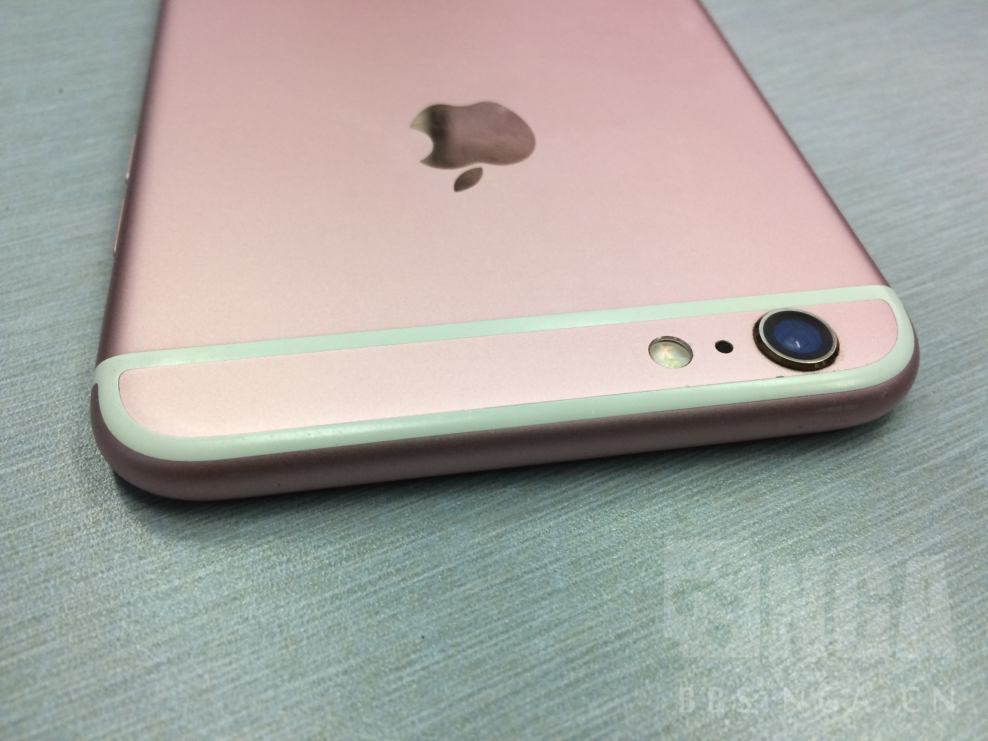 手机平板出售国行iphone6splus玫瑰金64g价格2500