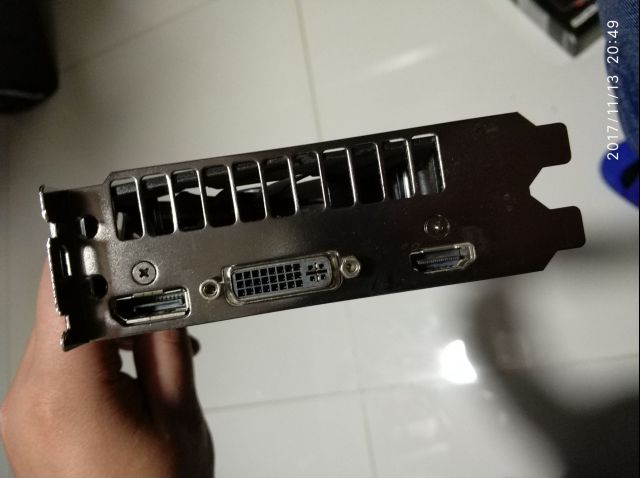 已出电脑硬件出一个华硕冰骑士9602g