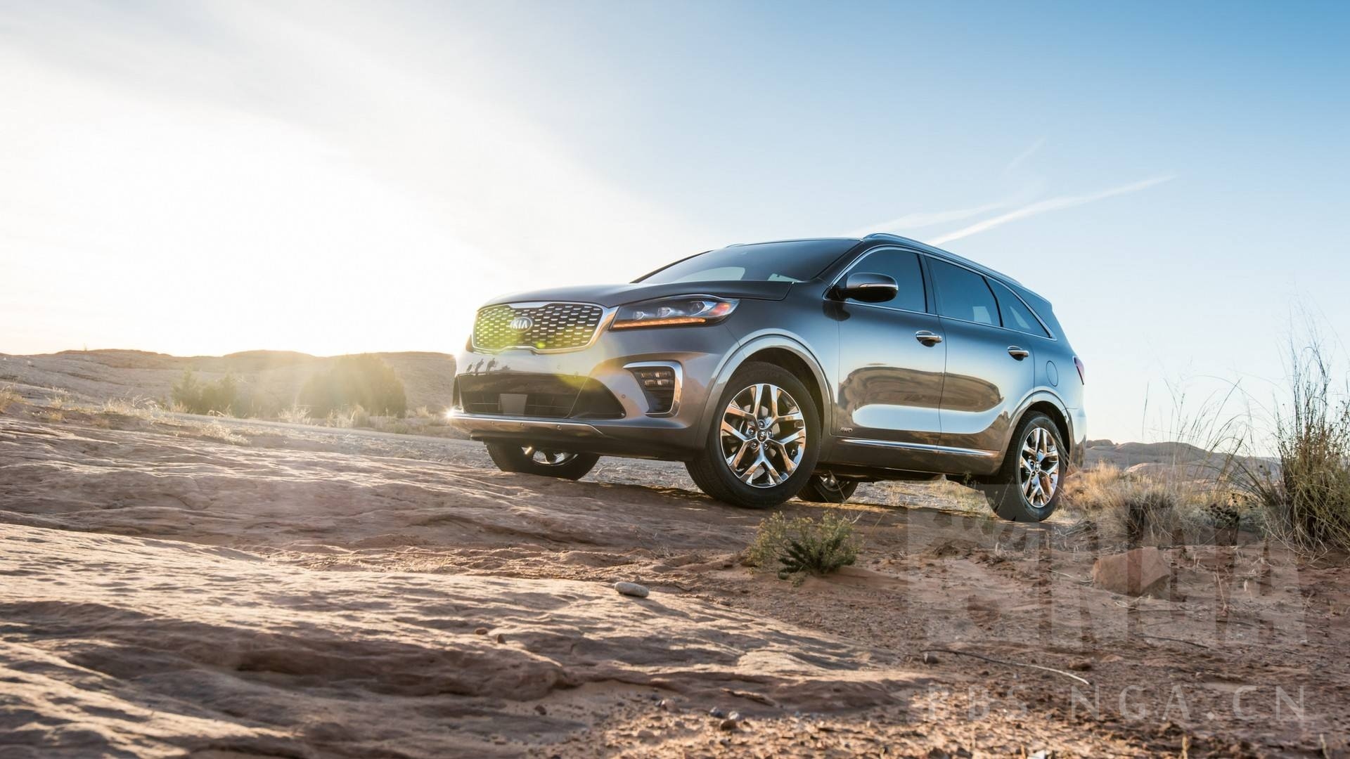 外观细节升级起亚新款索兰托官图发布