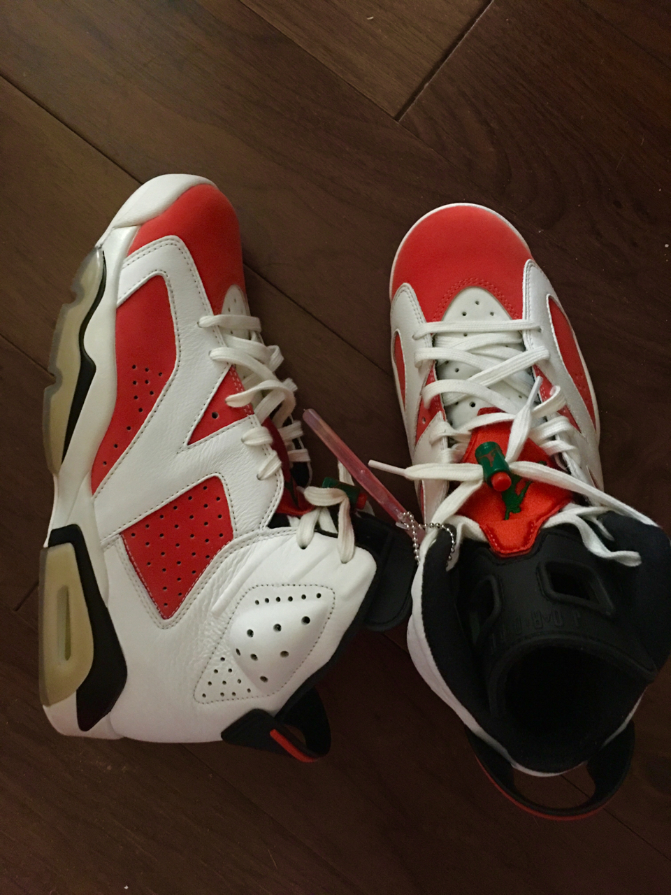 昨天官网的佳得乐aj6已经到了,来个开箱