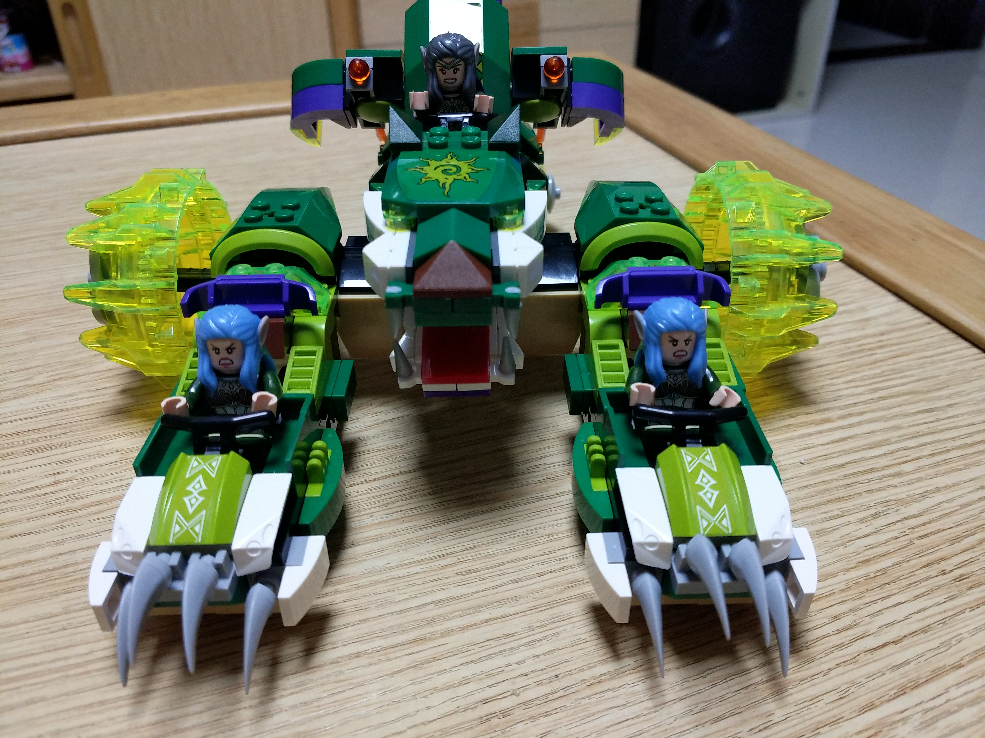 过年送孩子给大家安利一个系列国产乐高启蒙积木荣耀之战系列1500块砖