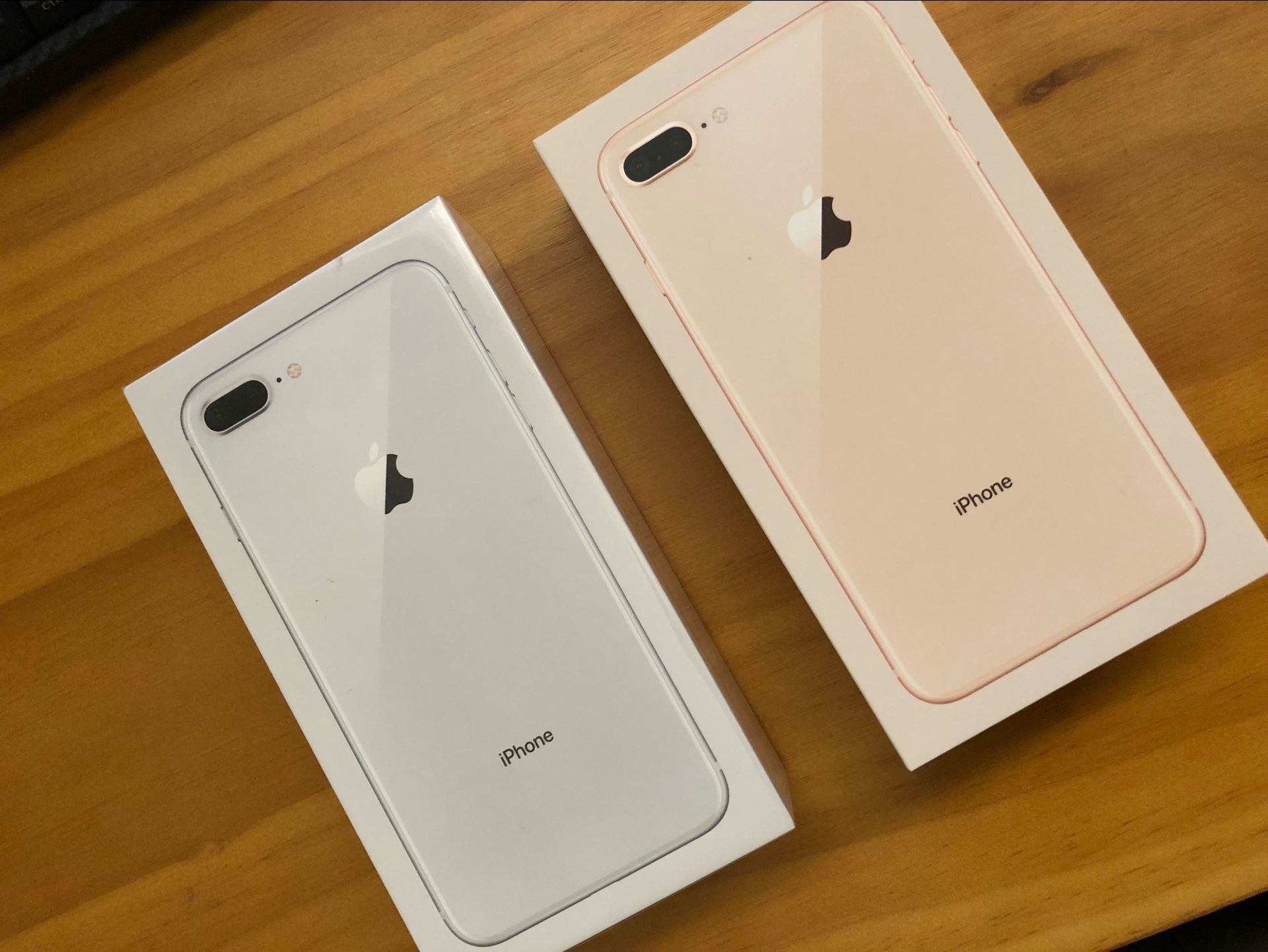 [手机平板]年会奖品京东全新未拆苹果8p 64g银色