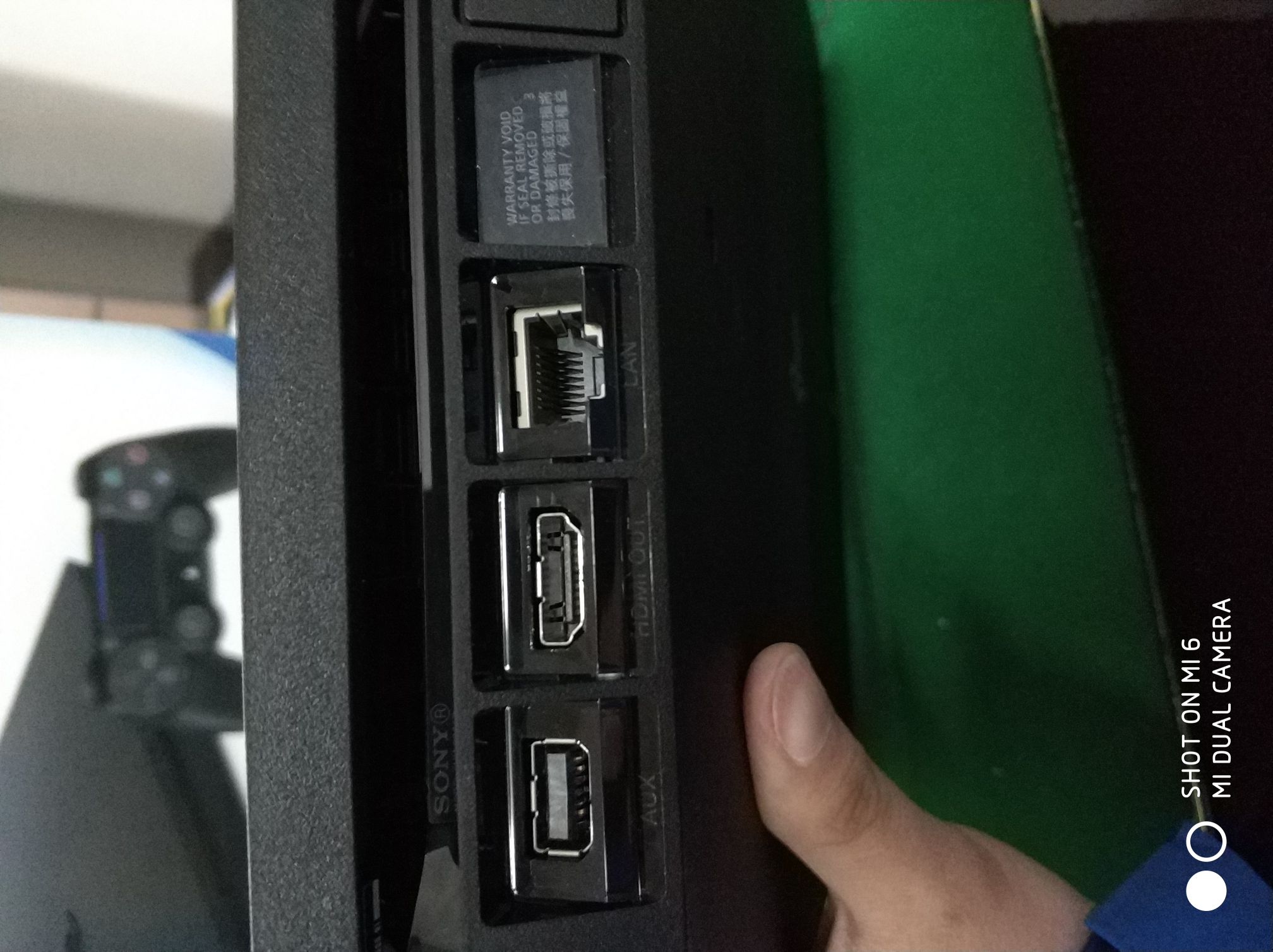 电视游戏主机掌机出港版ps4slim1t已出