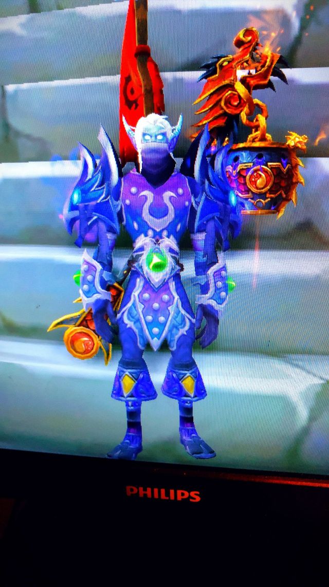 [分享] 分享一套自己的皮甲蓝色套装,感觉有点像圣斗士的圣衣哦!