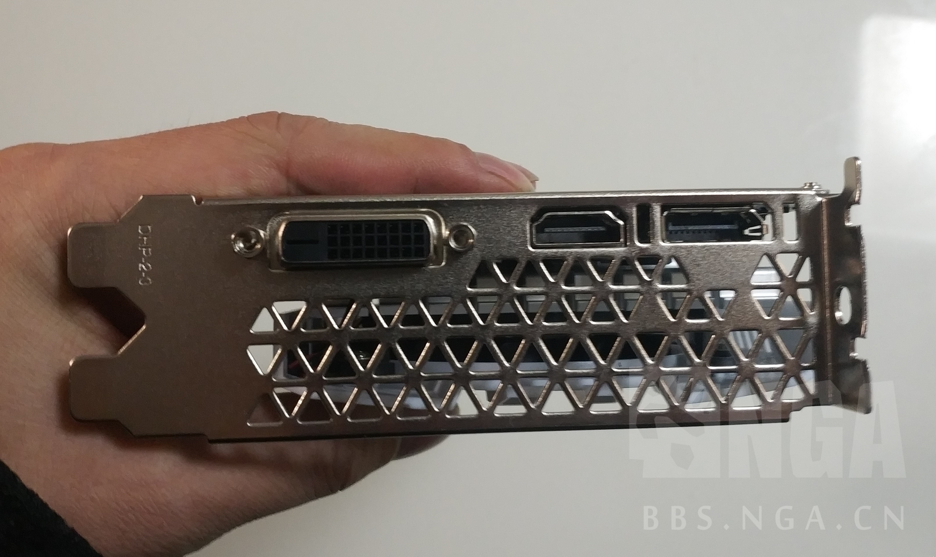 [电脑硬件] 七彩虹 1050ti gaming 1000到付