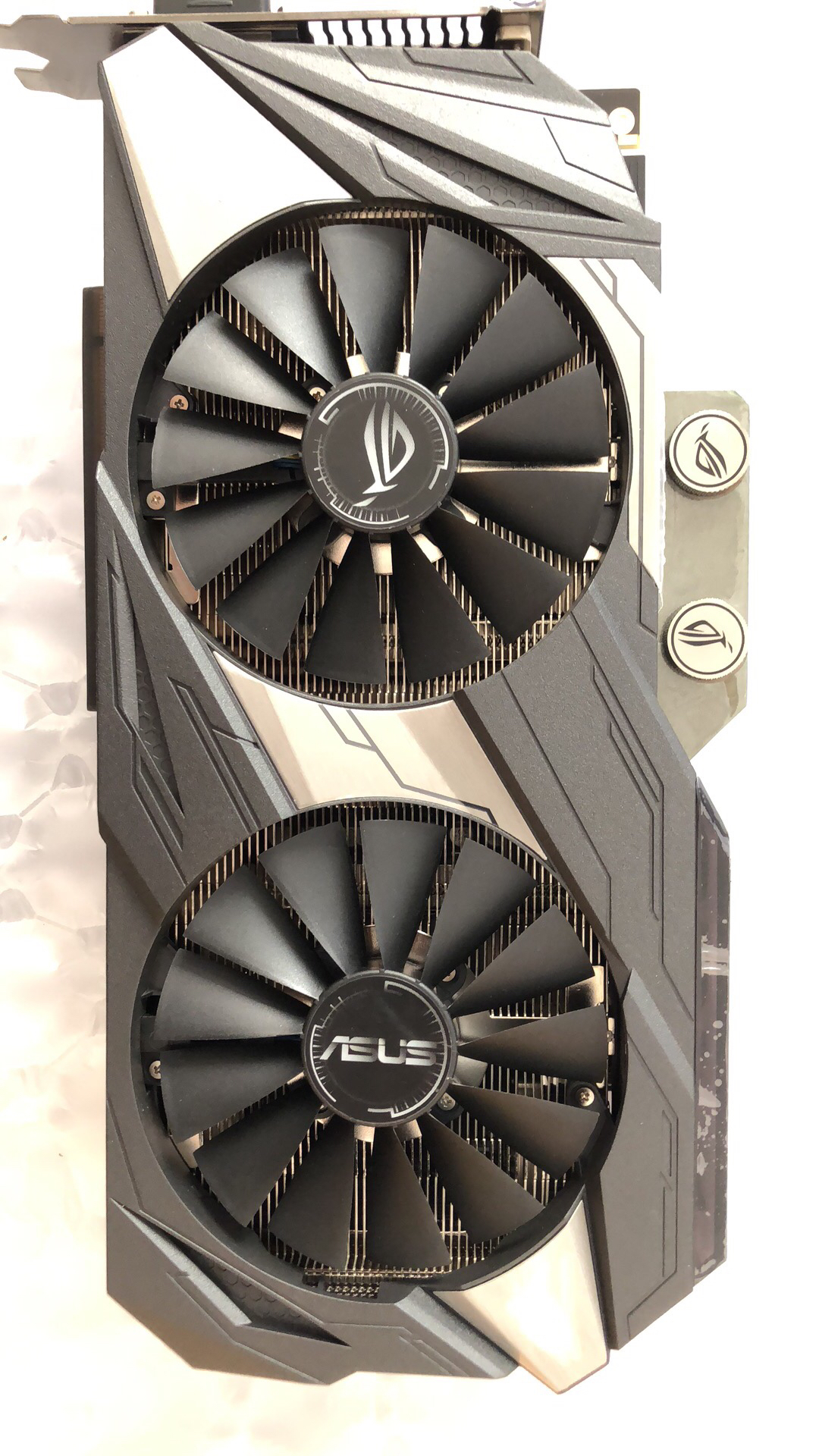 电脑硬件出个海神波塞冬1080ti拆封未上机