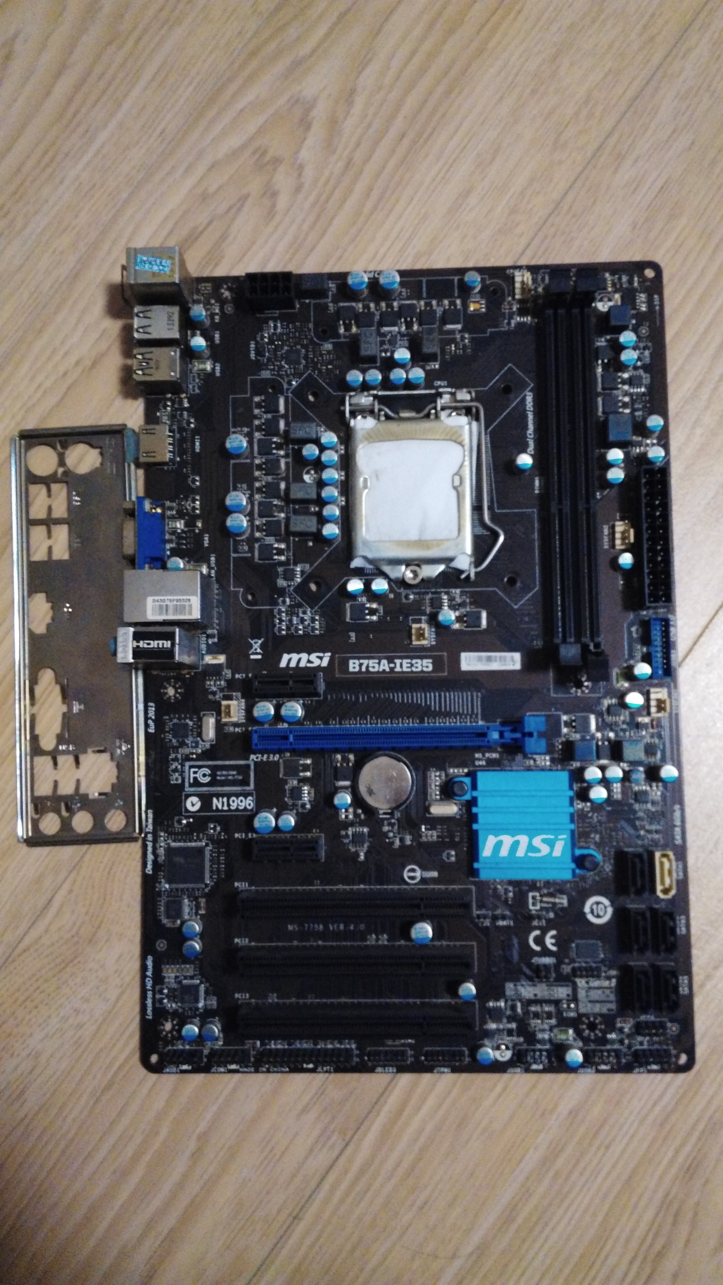 电脑硬件已自刀出二手玩客云和坏的b75主板