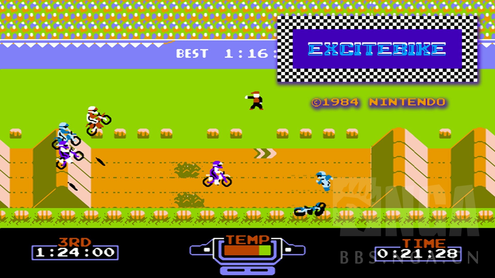 《越野机车》-北美与日本的fc首发游戏