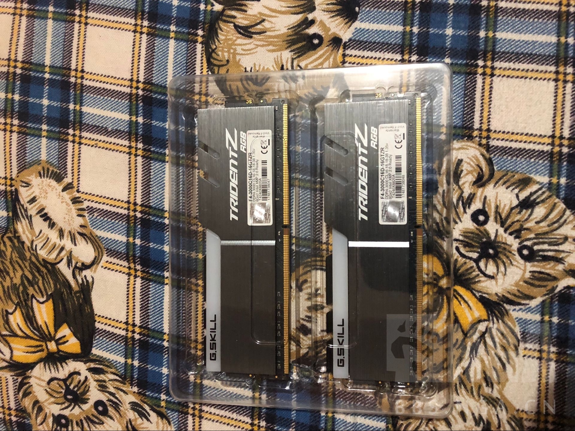 电脑硬件出七彩虹1066外加芝奇c16300016g套条编辑已出