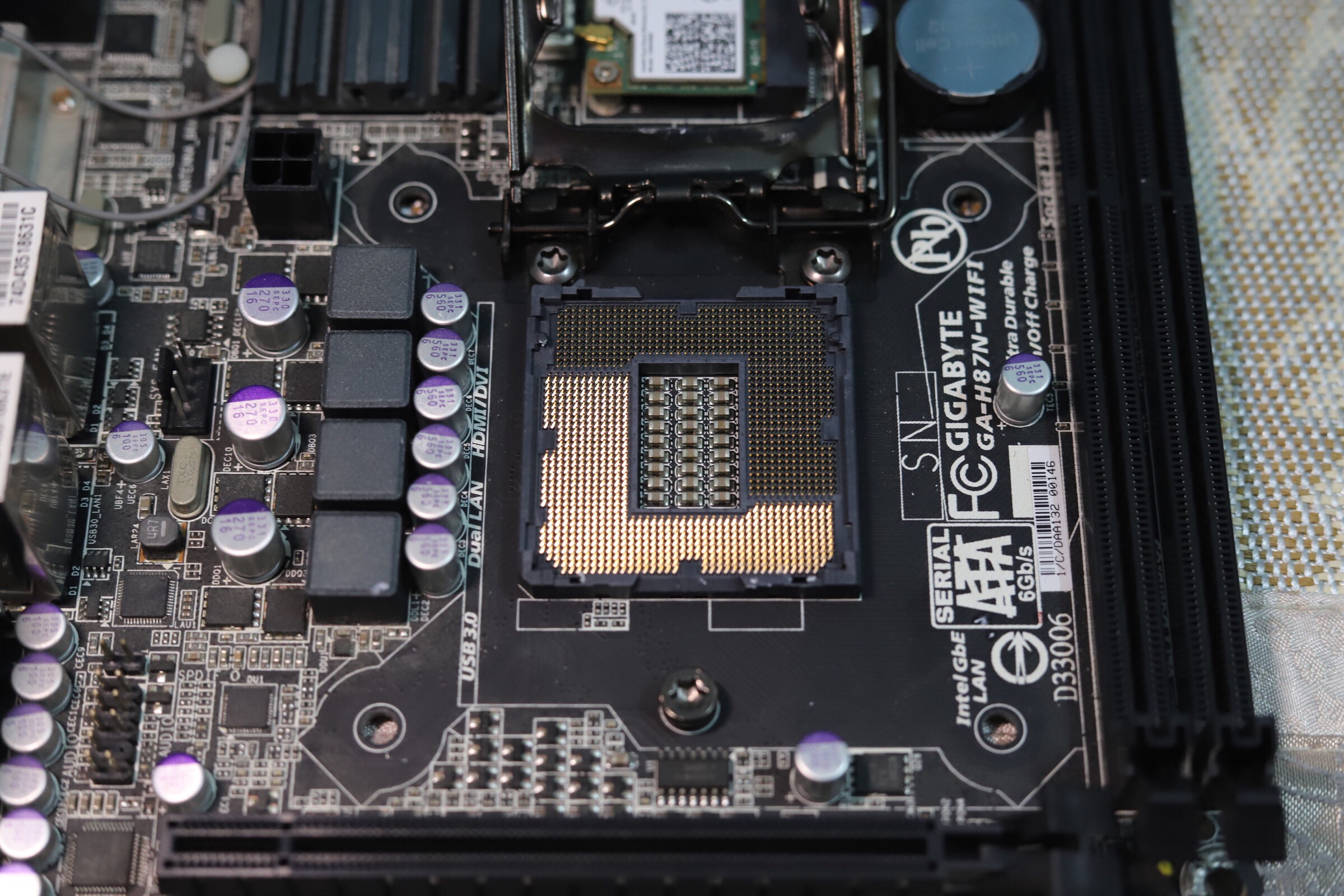 [电脑硬件]已降价出itx主板 技嘉h87n-wifi 顺便收一块b75