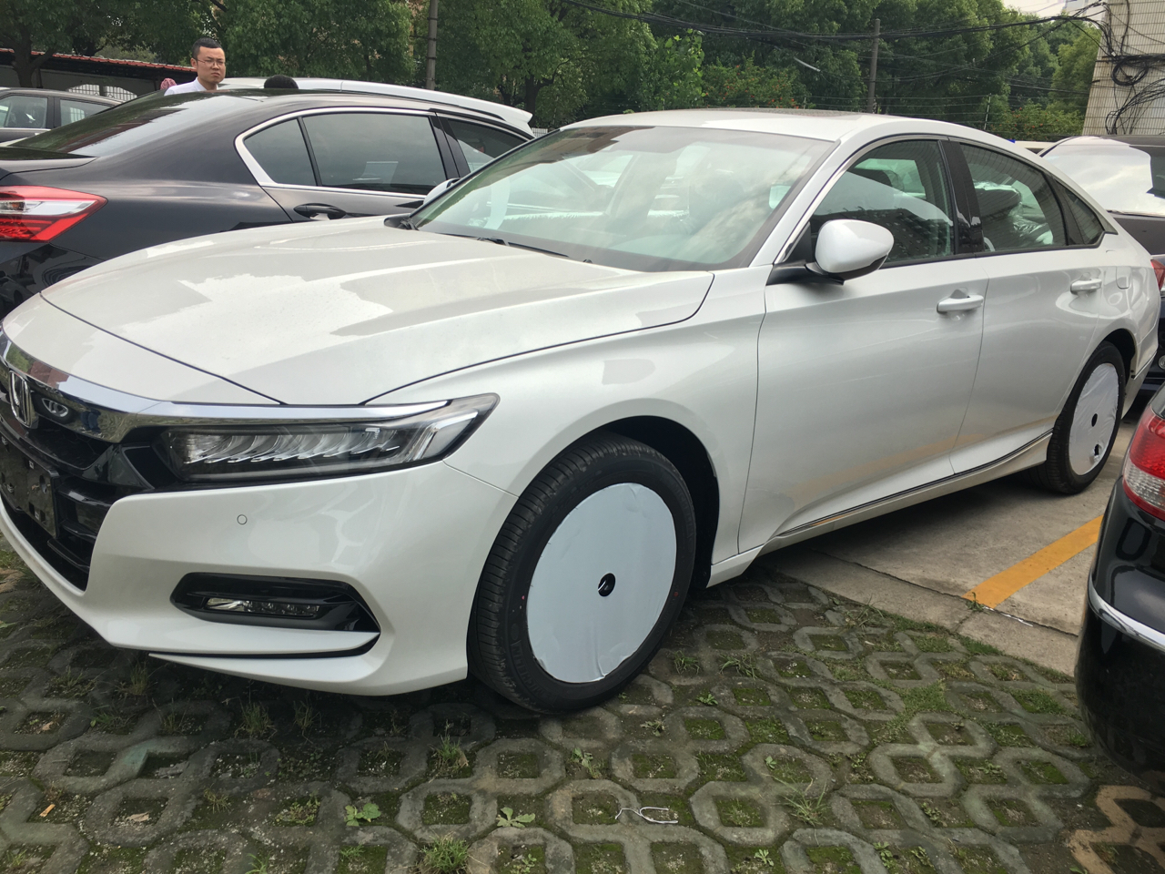 十代雅阁白色顶配提车作业 图已经补