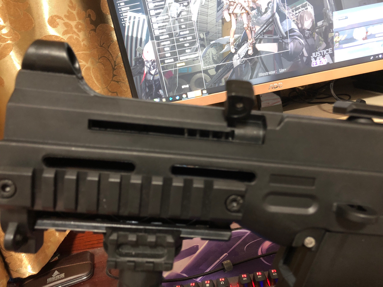 傻叼抛瓦鼻梁骨预警ump45水弹到货了