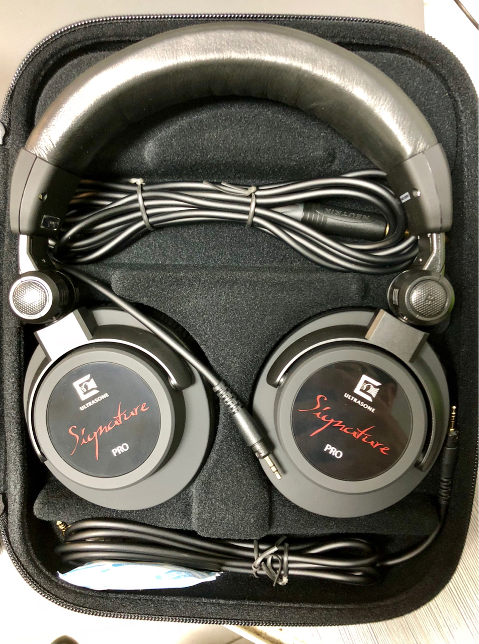 简易开箱极致ultrasonesignaturepro耳机