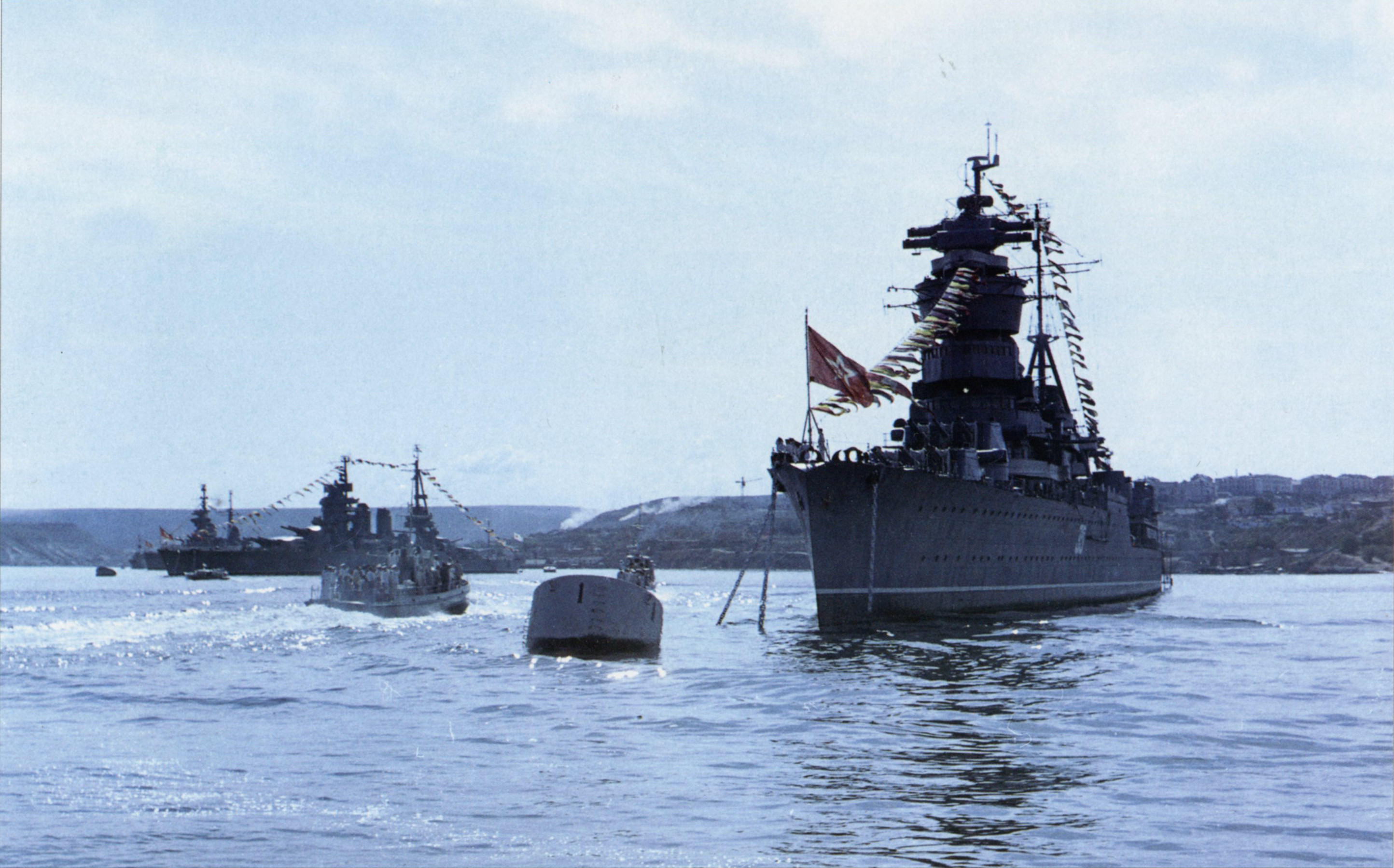 苏联65工程巡洋舰图片