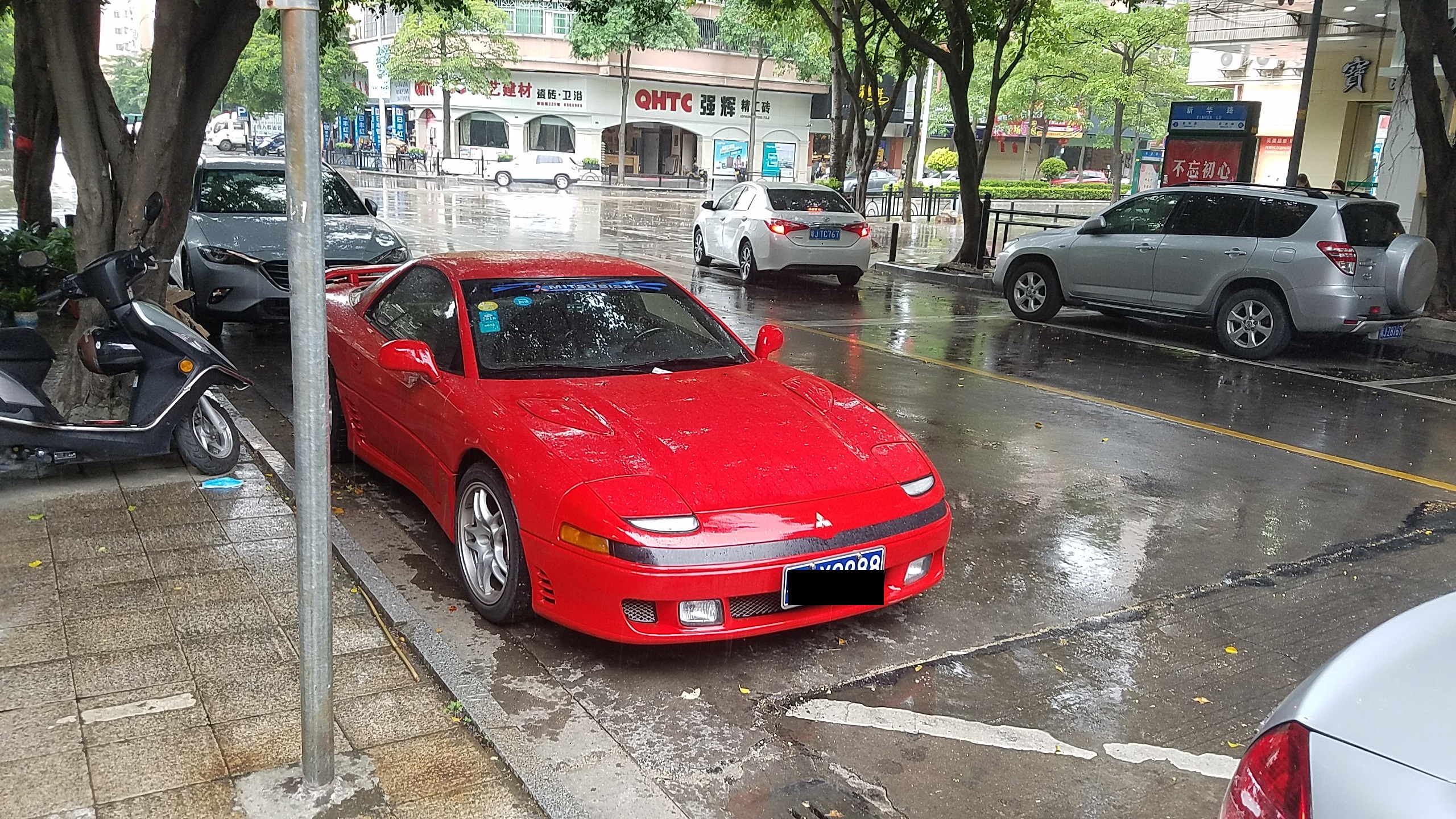 稀有有法王有没有这样一台车三菱3000gt让你喜欢上一个品牌