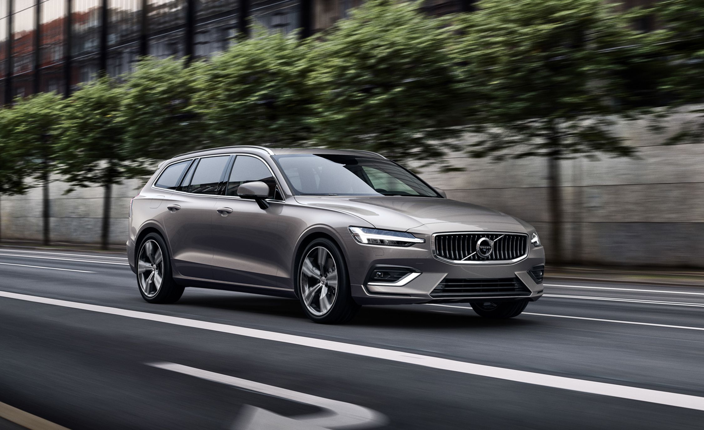 cd试驾2019款沃尔沃v60