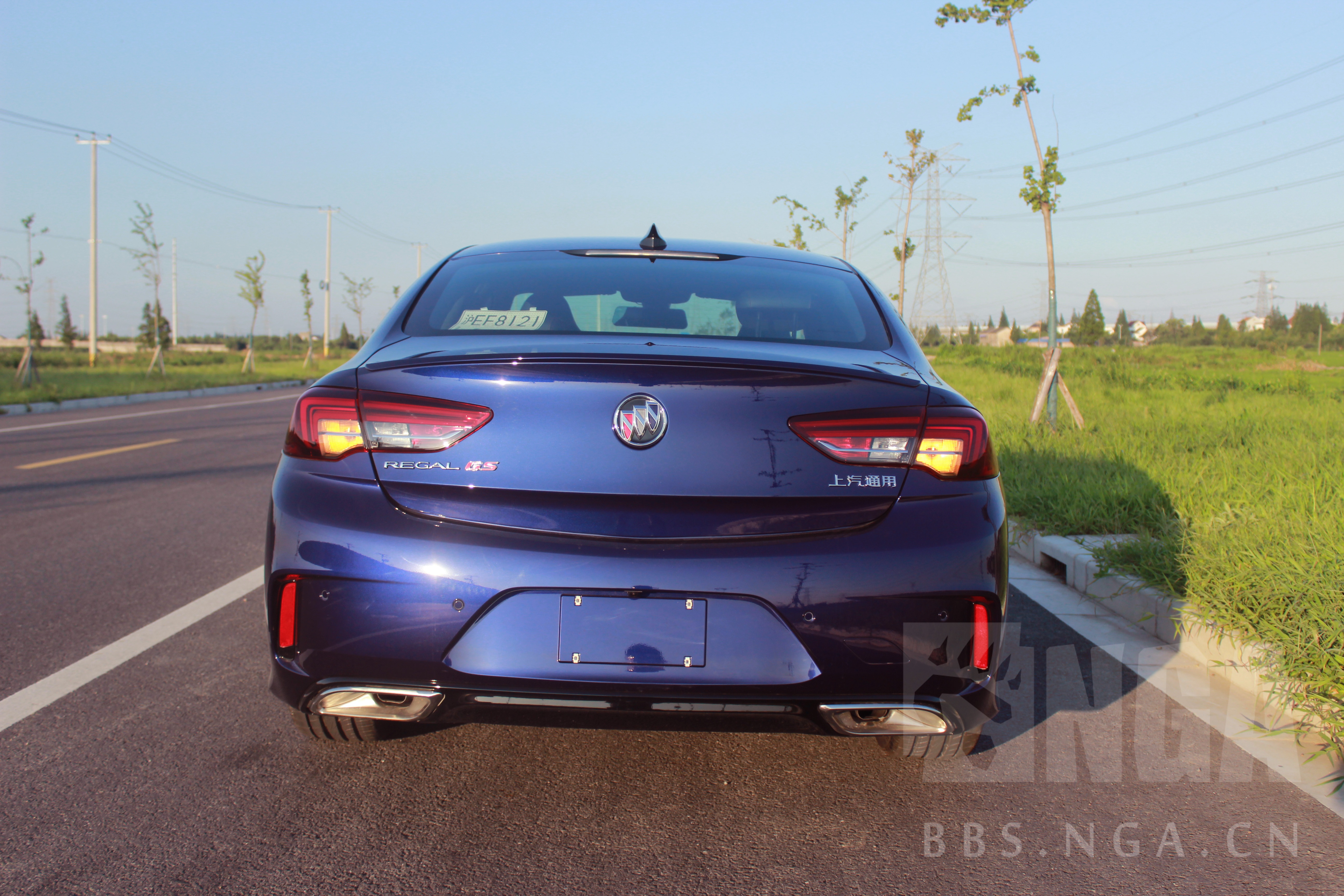 [车版专栏-提车作业] 君威皇室蓝