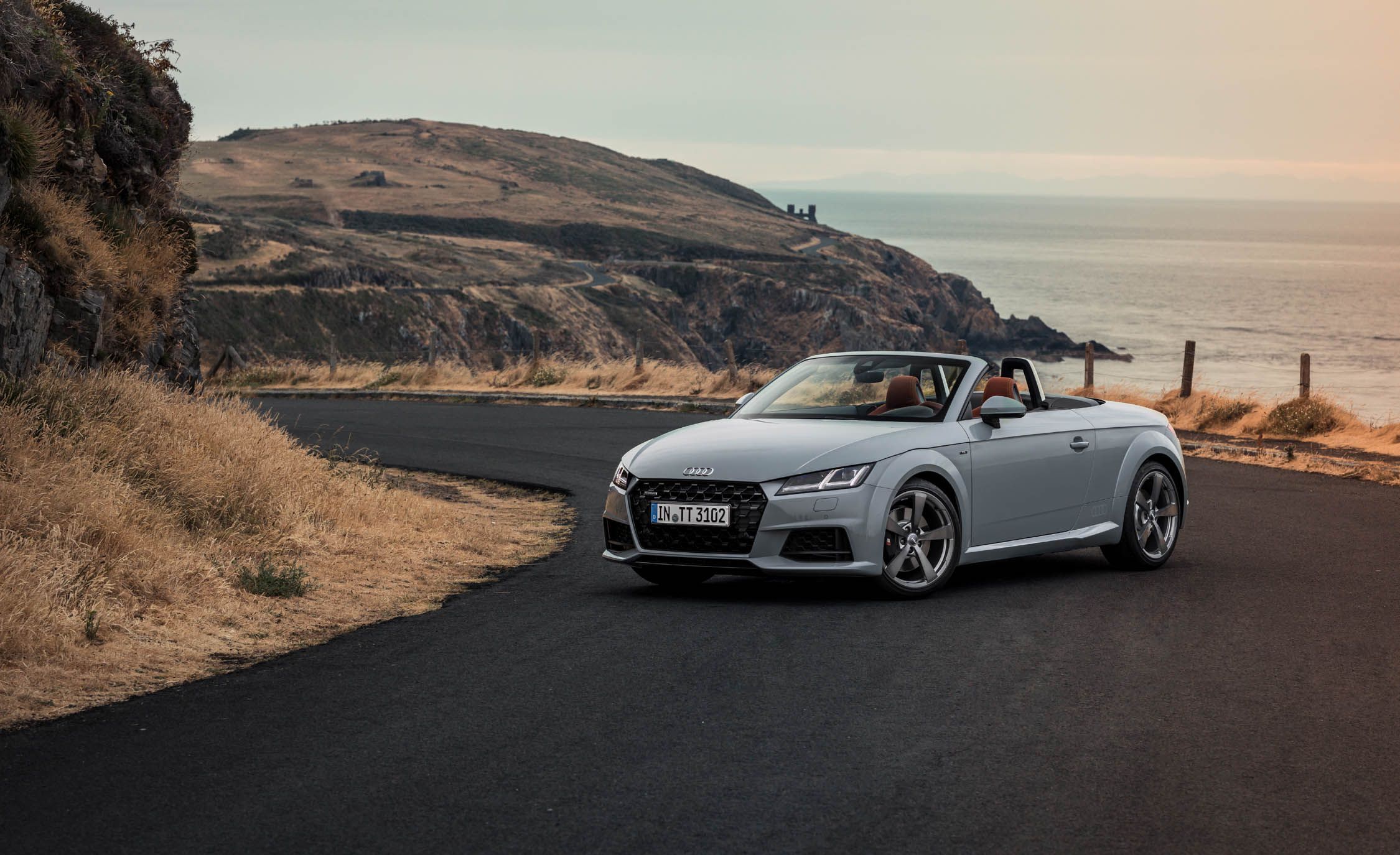 [cad新闻][搬运]2019款奥迪tt:奥迪用外观更新来纪念tt的20周年