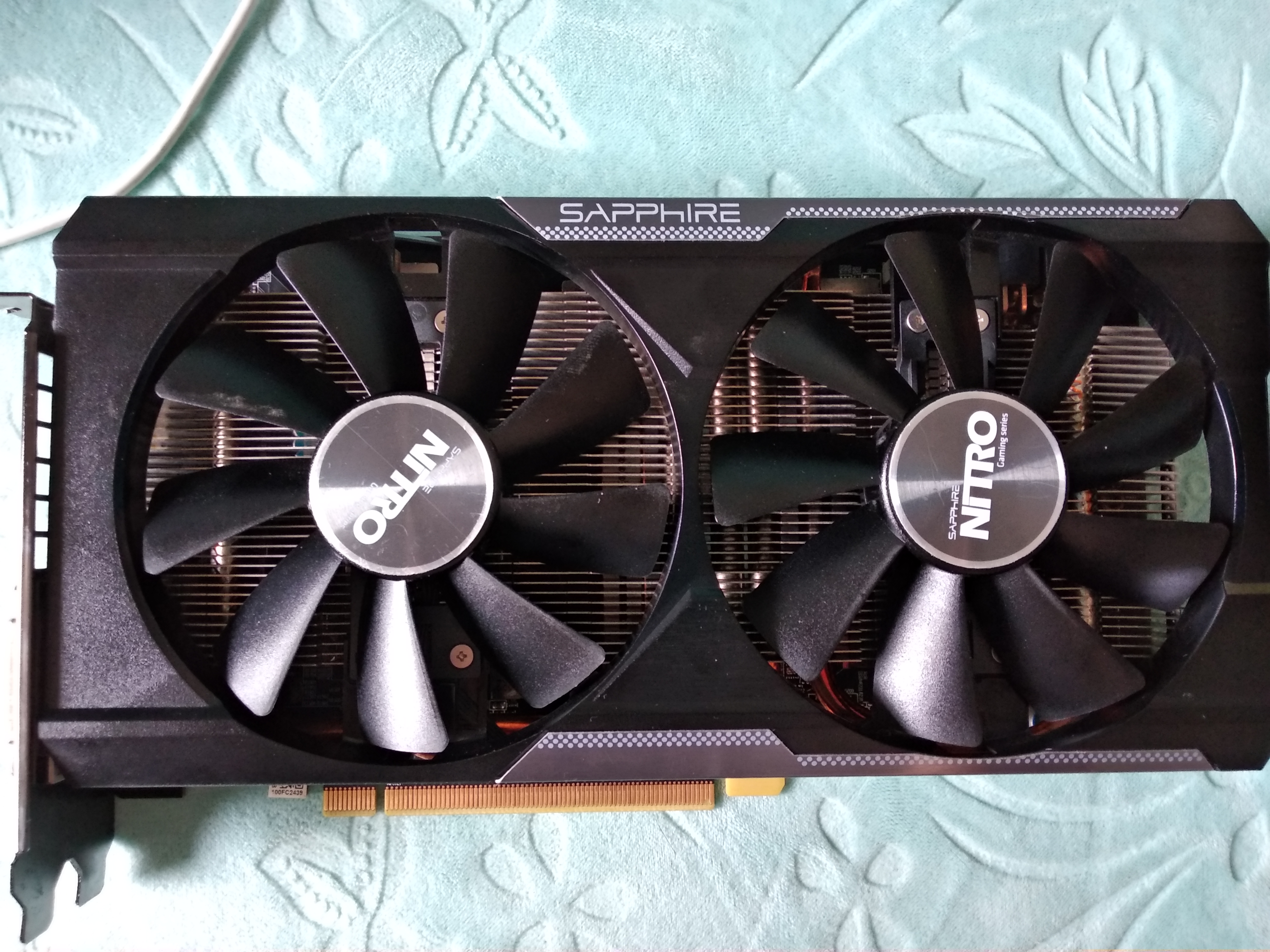 230w电源 蓝宝石 r9 380 4g 超白金 铭瑄730半高/刀卡