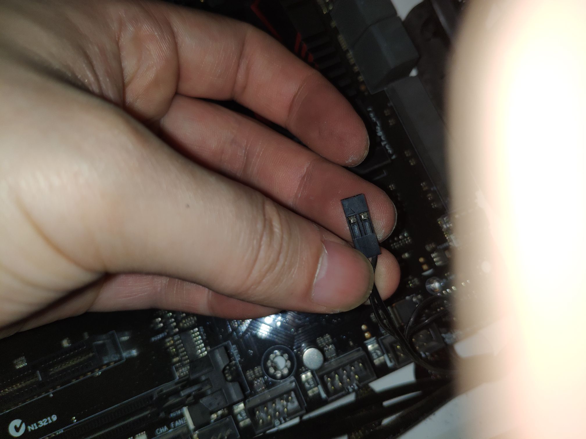 求助小幻影机箱装机求问hddled上有个箭头的是正极还是负极