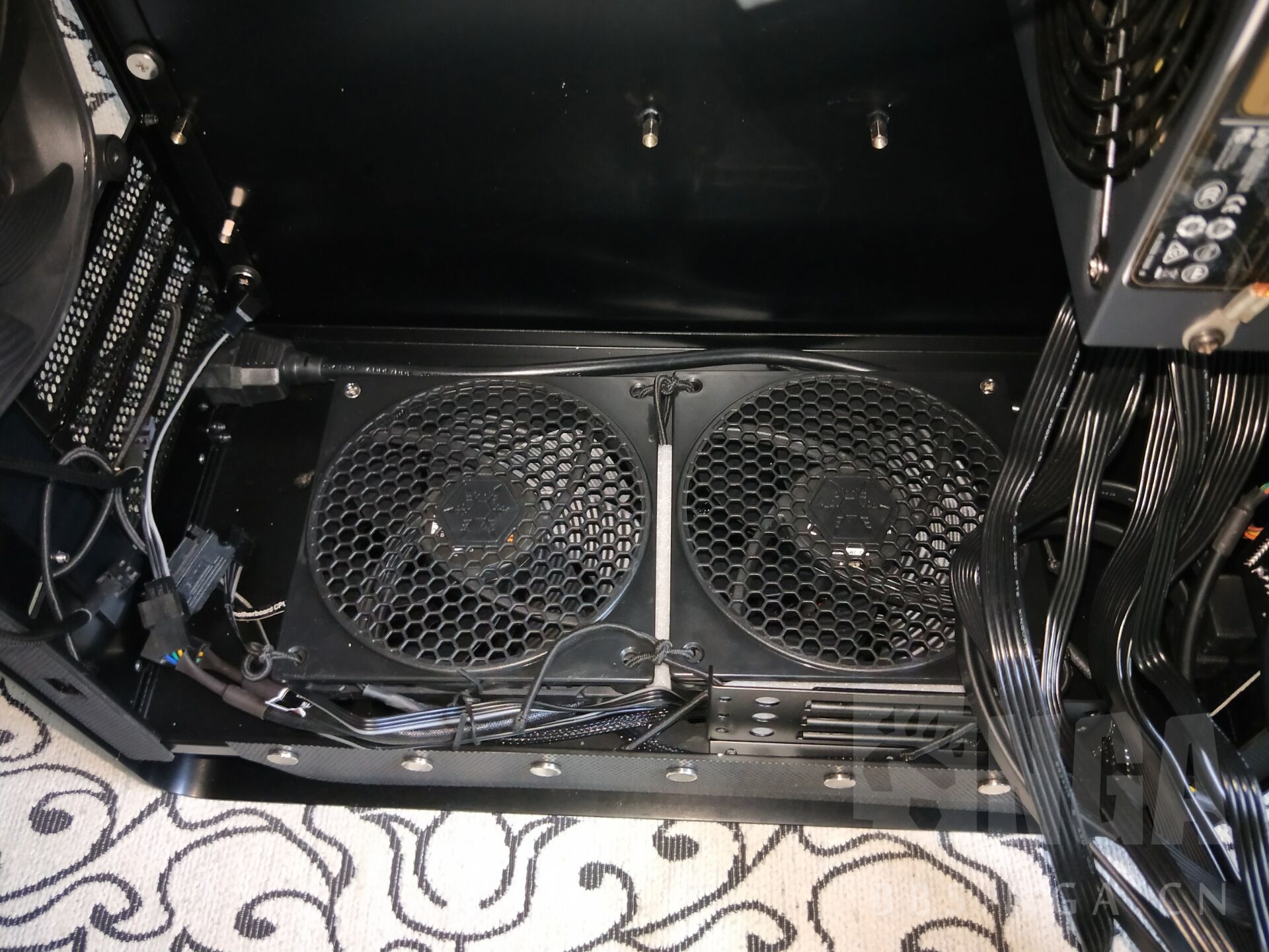 乔思伯umx3机箱内部改造