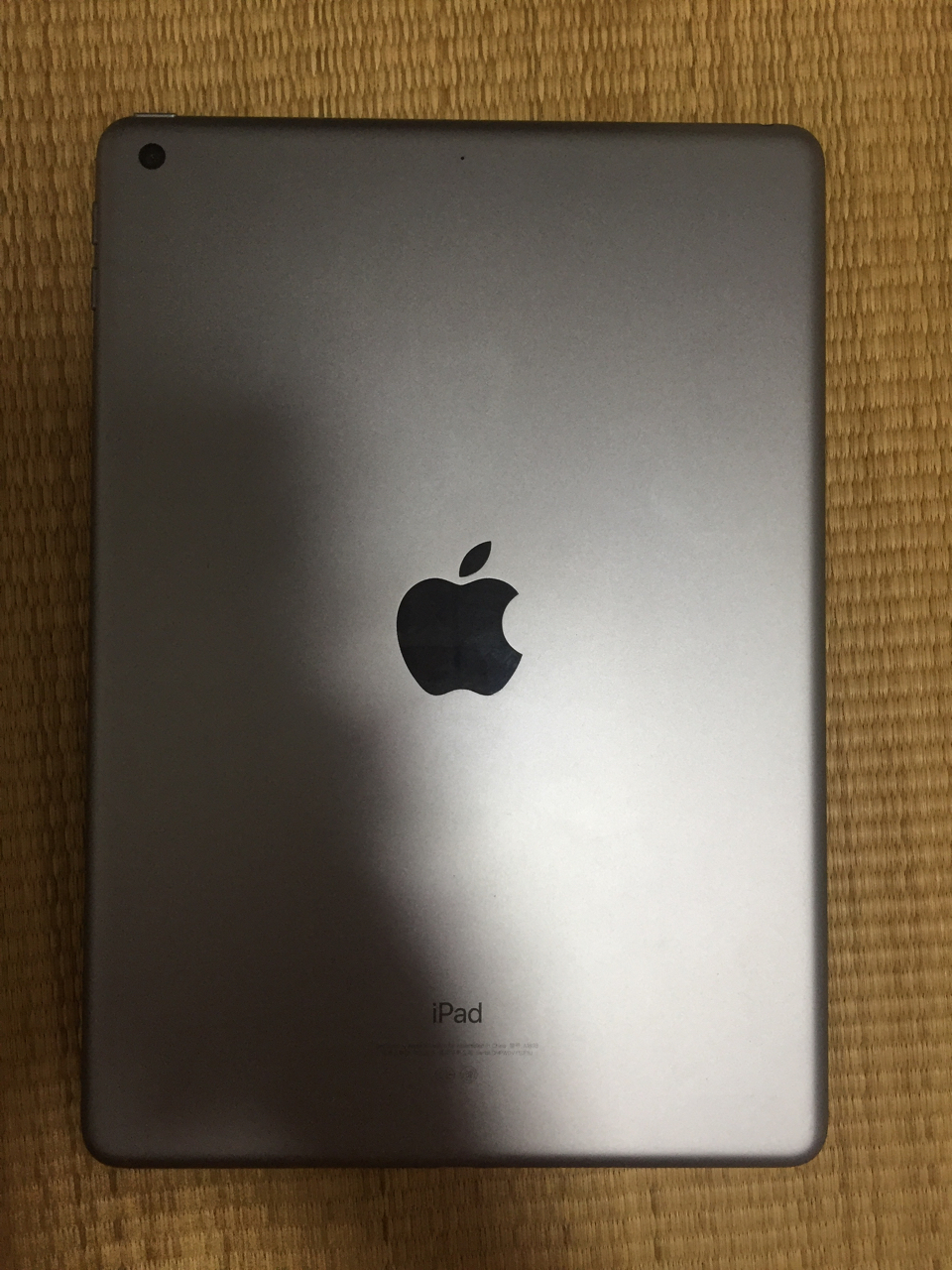 [手机平板]ipad2018 32g深空灰wife版出1800