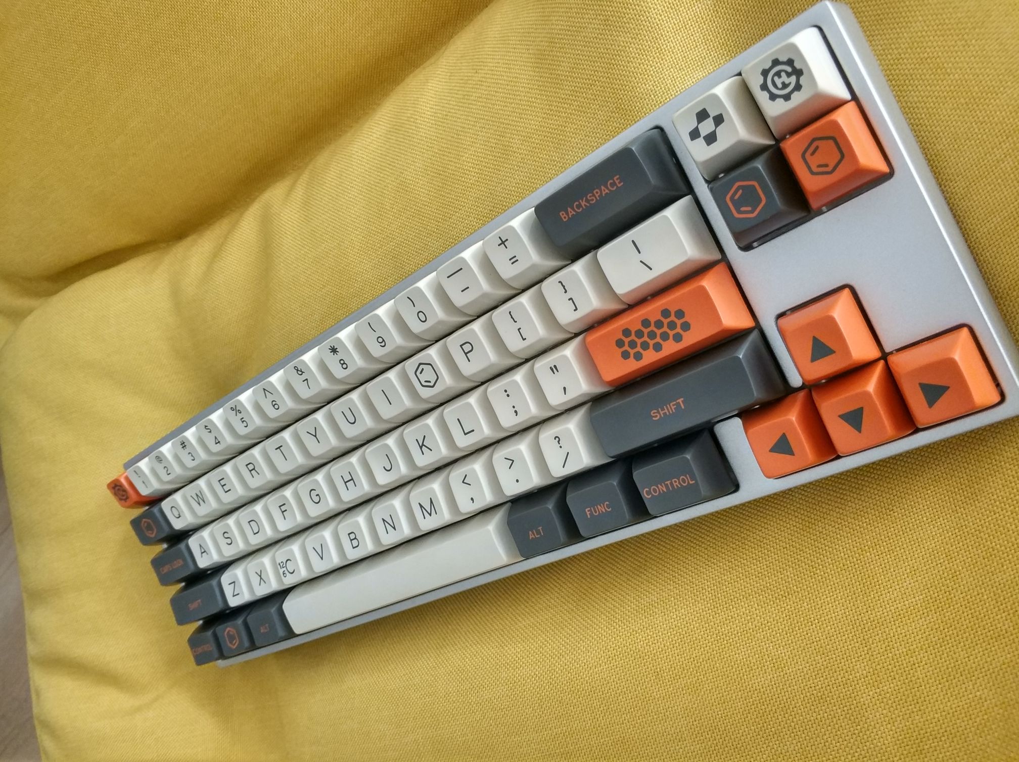 作业贴spsacarbon大碳键帽阿米洛va68