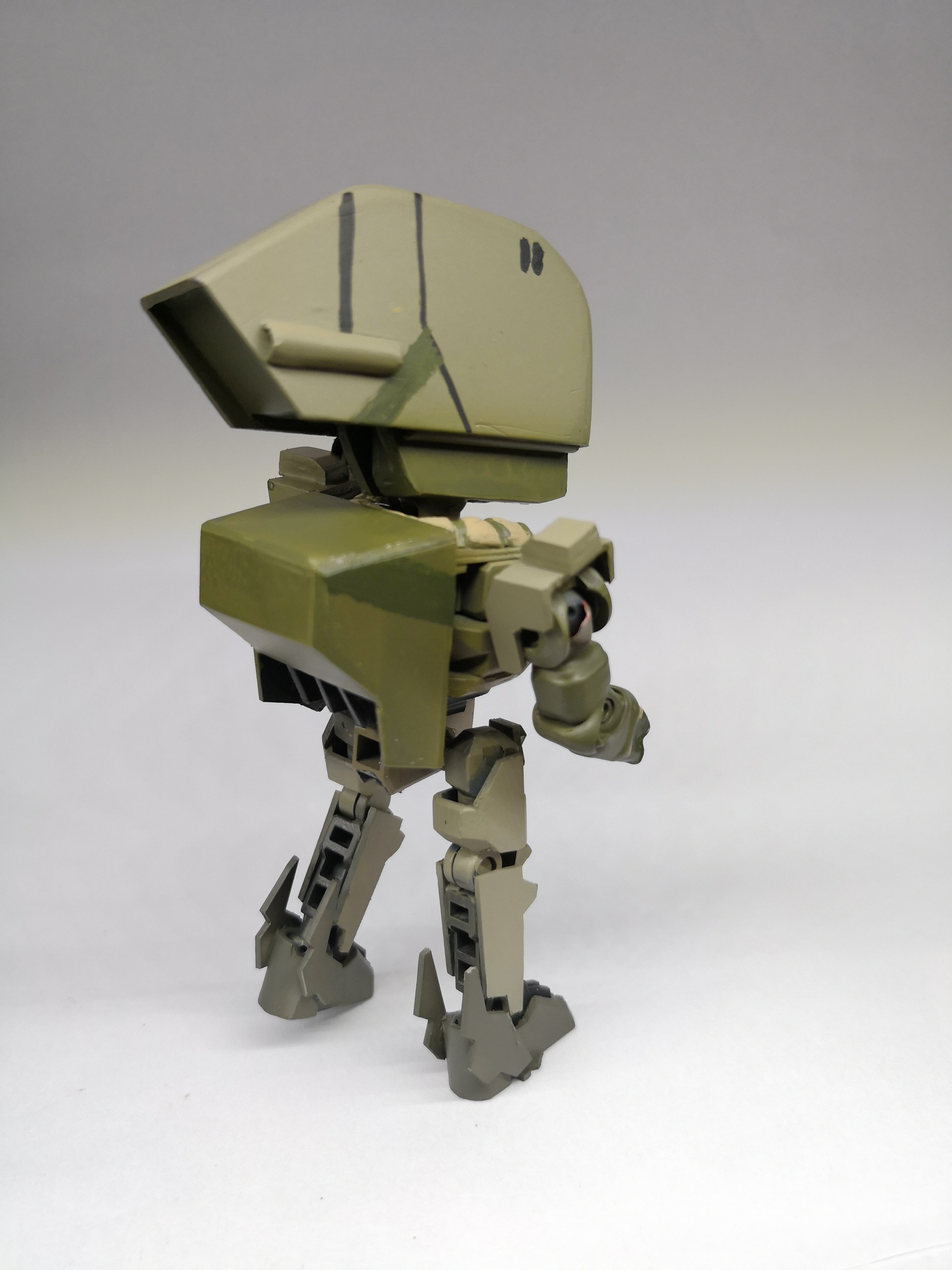 自制模型军方人形独眼巨人榴弹ar版