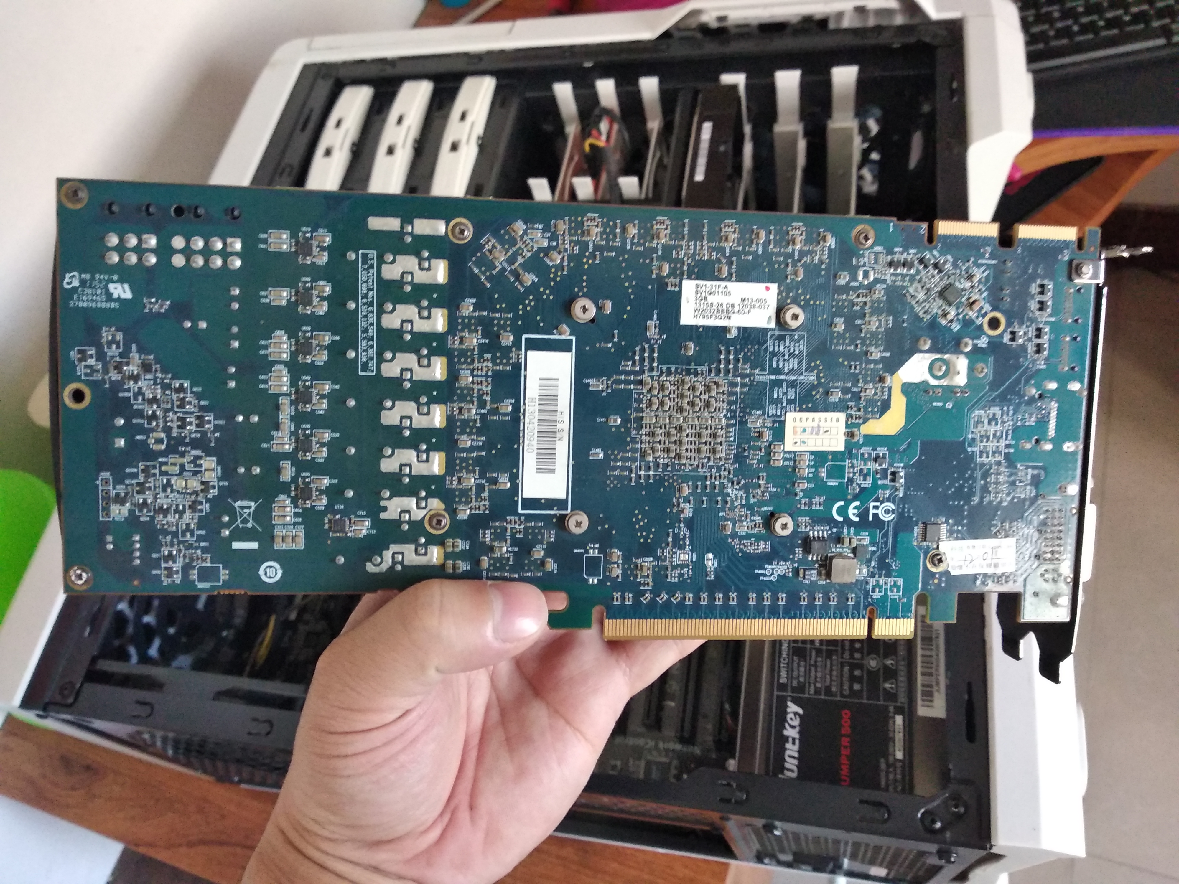 已出出一块i54590一张his79503g显卡