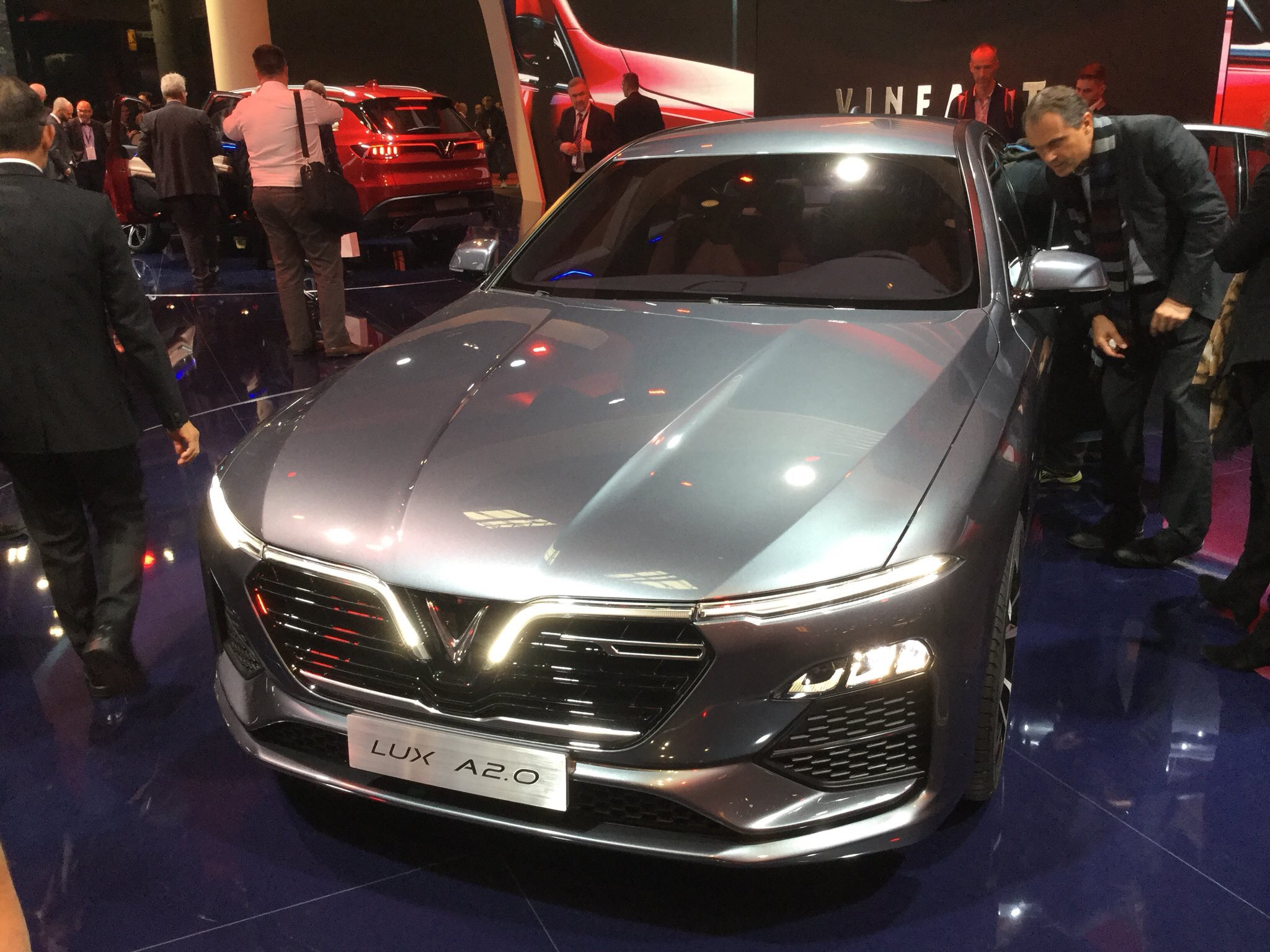 新闻速报越南新车vinfast外观与内饰照