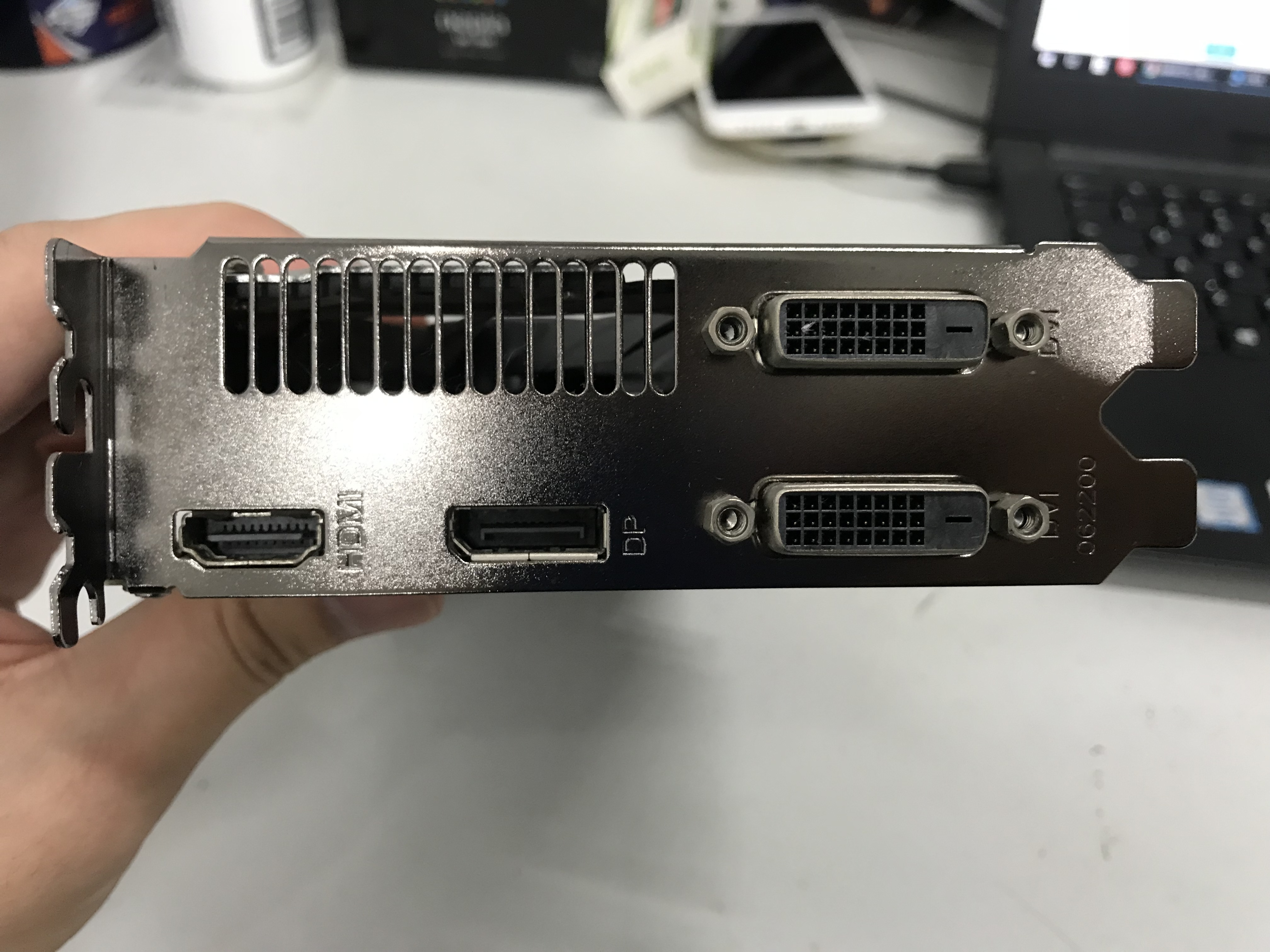 电脑硬件出一个1063裸卡索泰银河版已出