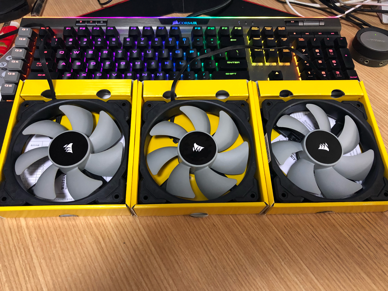 电脑硬件电脑硬件海盗船ml120磁悬浮风扇