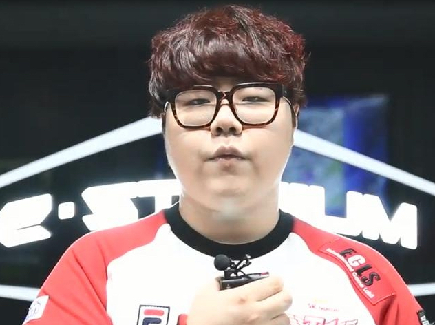 没火星吧skt辅助wolf减肥成功