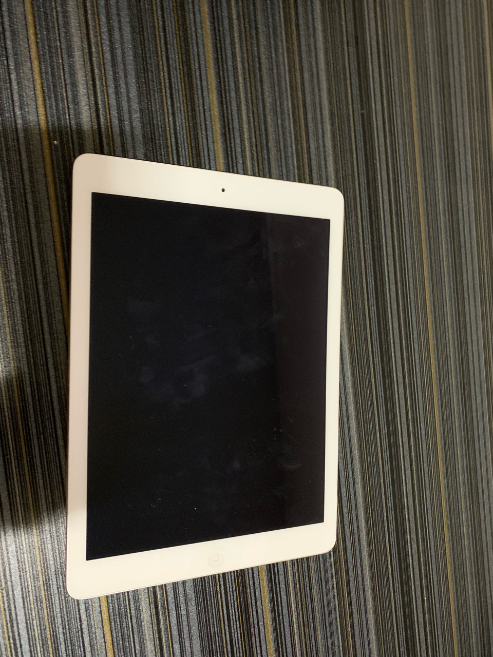 已出ipadair116gwifi版银色国行700