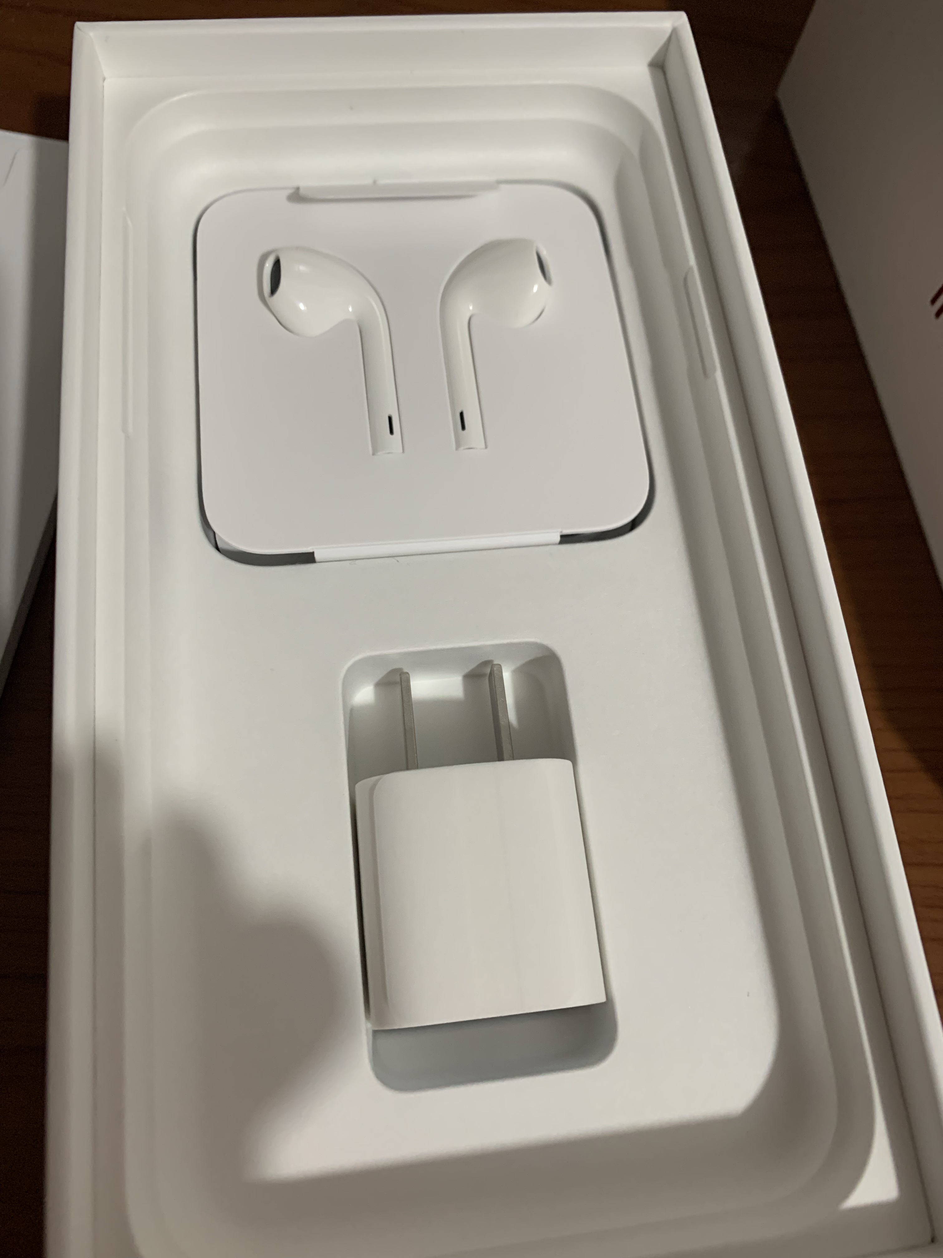 手机平板已出iphonexr全新耳机充电器