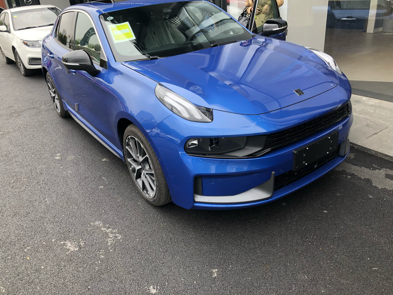 车版专栏提车作业领克03蓝色车版第2提施工完毕