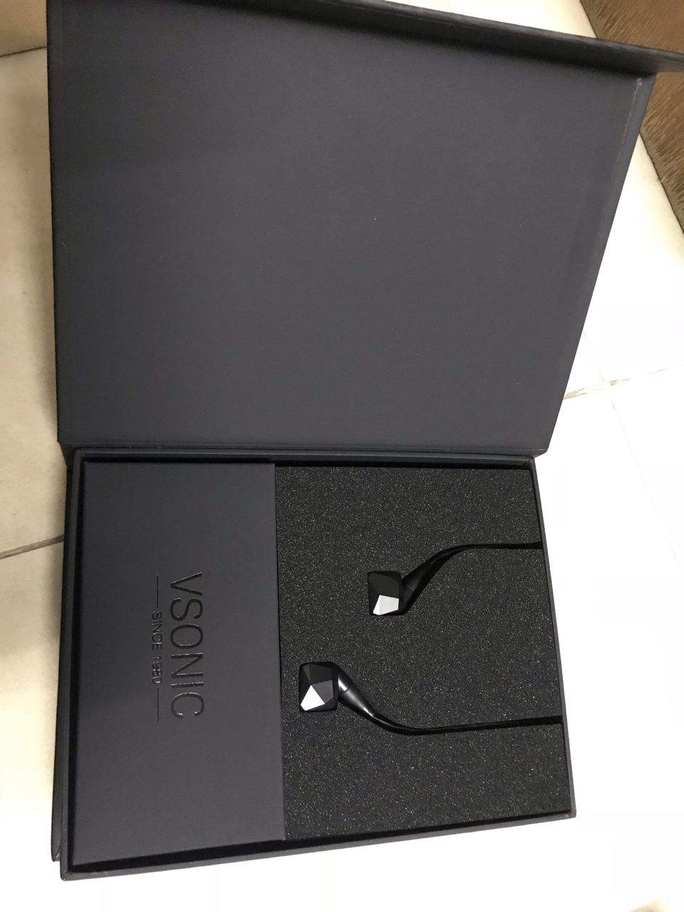 这素质这价钱郁夏峰你是做慈善的吗