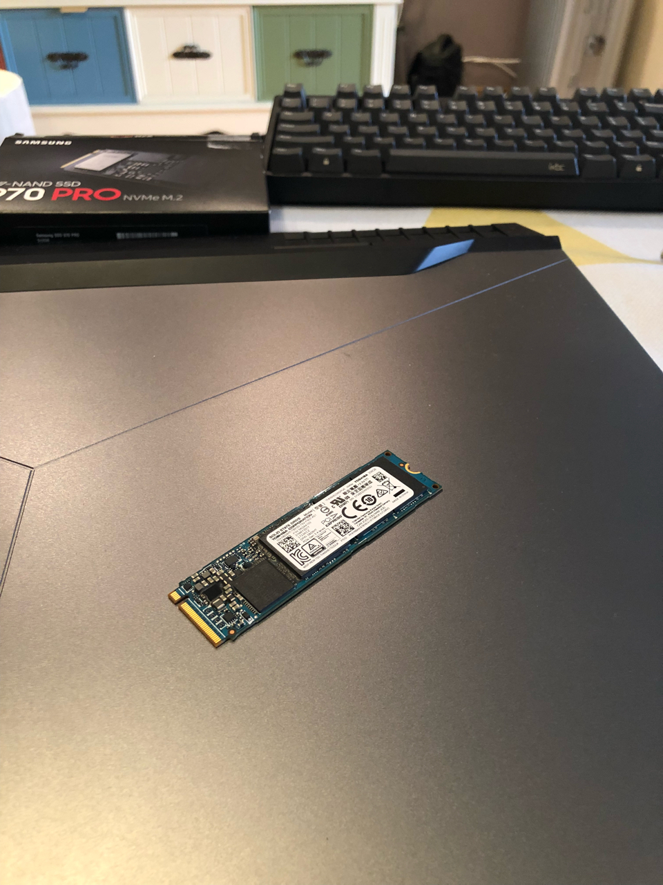 电脑硬件出一条东芝固态m2256gb外星人拆机的固态