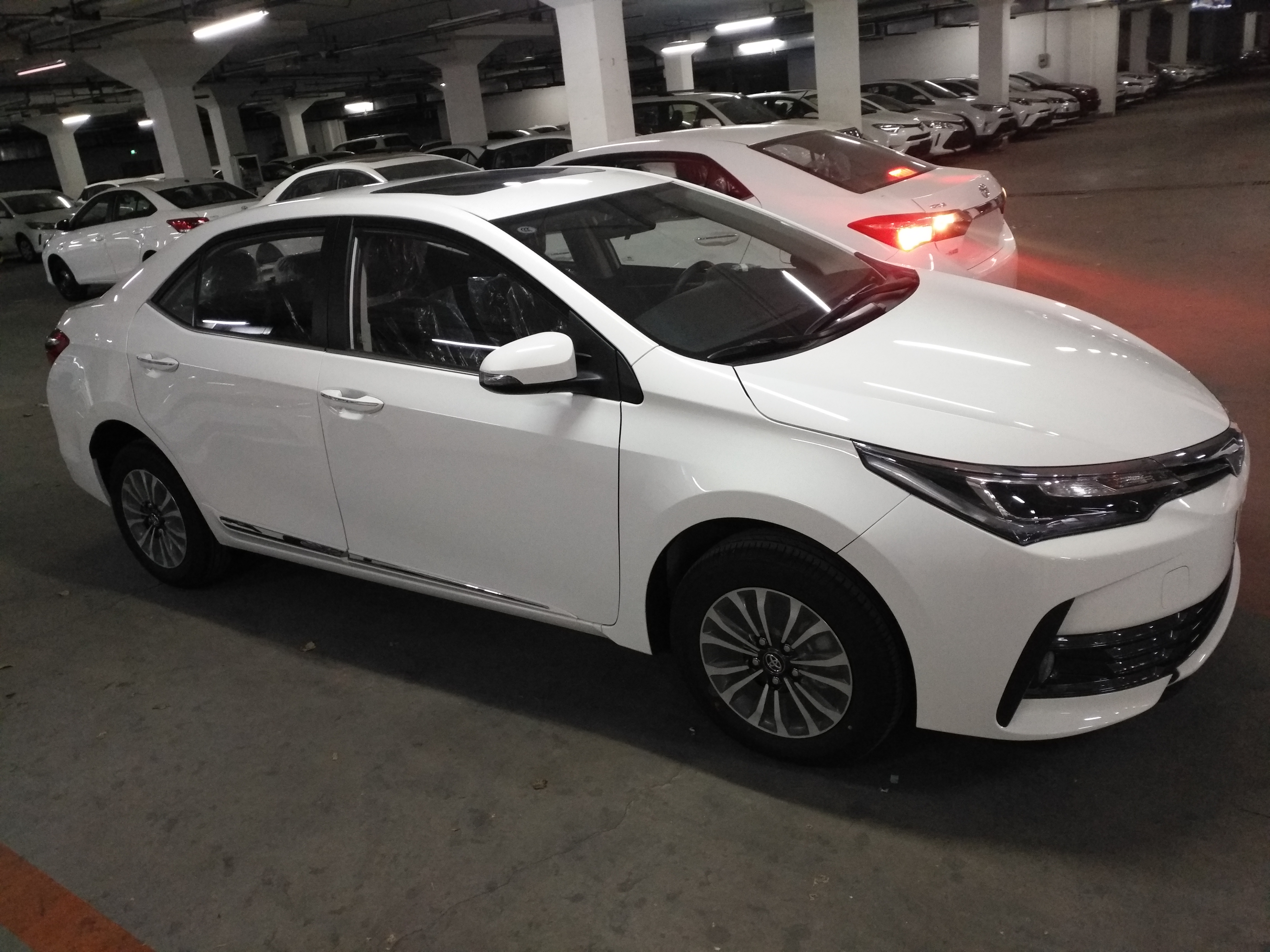 提车作业!18款卡罗拉智辉版