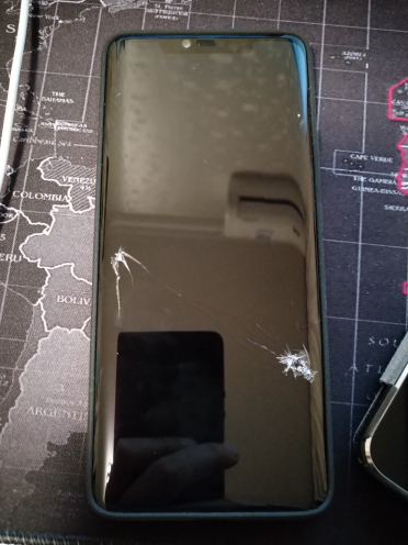 手机华为mate20离奇换货经历