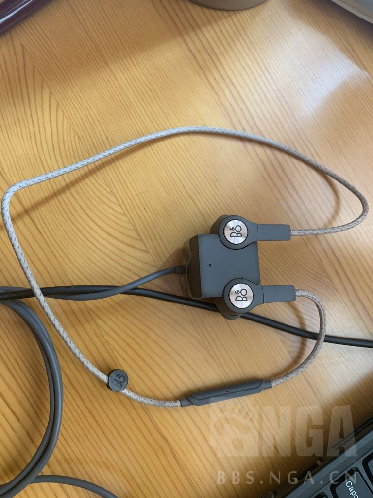 [耳机音响] 出售boh5无线蓝牙耳机