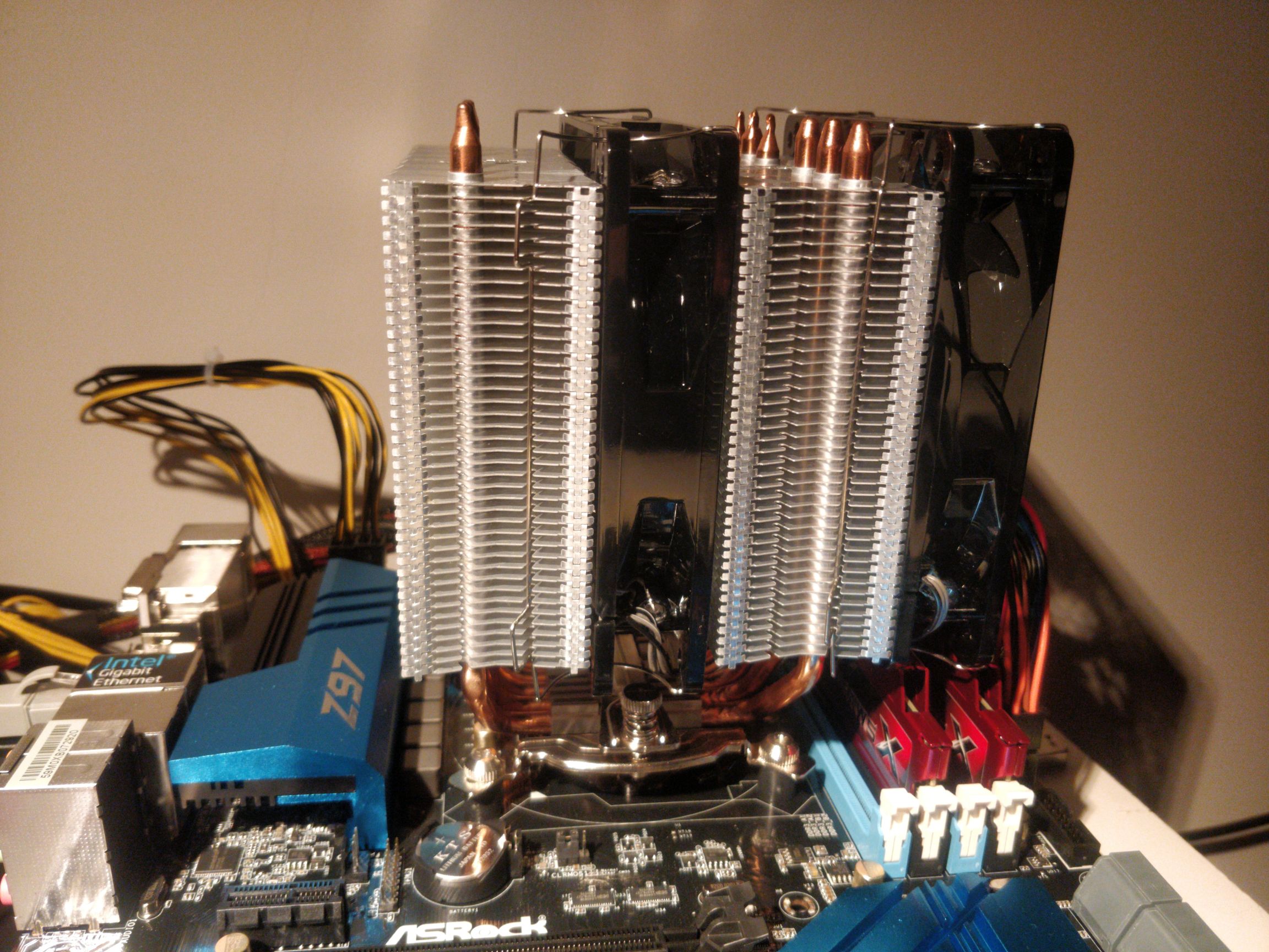 大霜塔压4790k很郁闷求大佬解惑